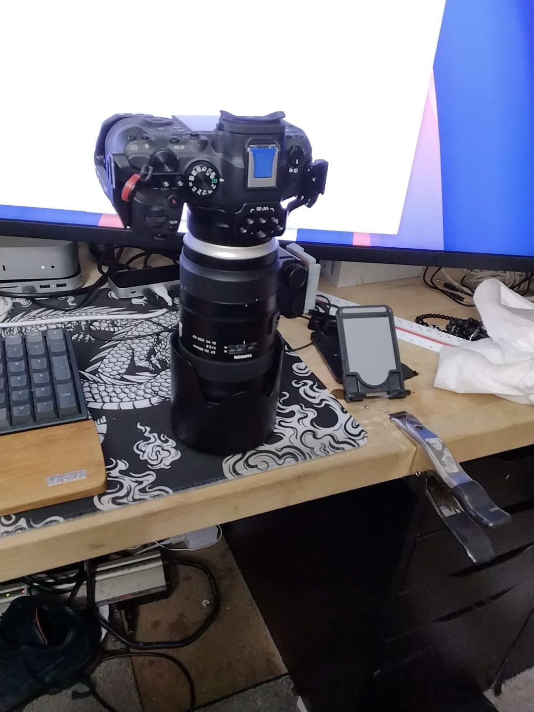 SMALLRIG R5 II Cage for Canon R5 Mark II, Aluminum Alloy Camera Video Cage with Cold Shoe Mount, 1/4''-20 & 3/8''-16 Threaded Holes, Quick Release Plate for Arca-Swiss - 4978 customer photo 1