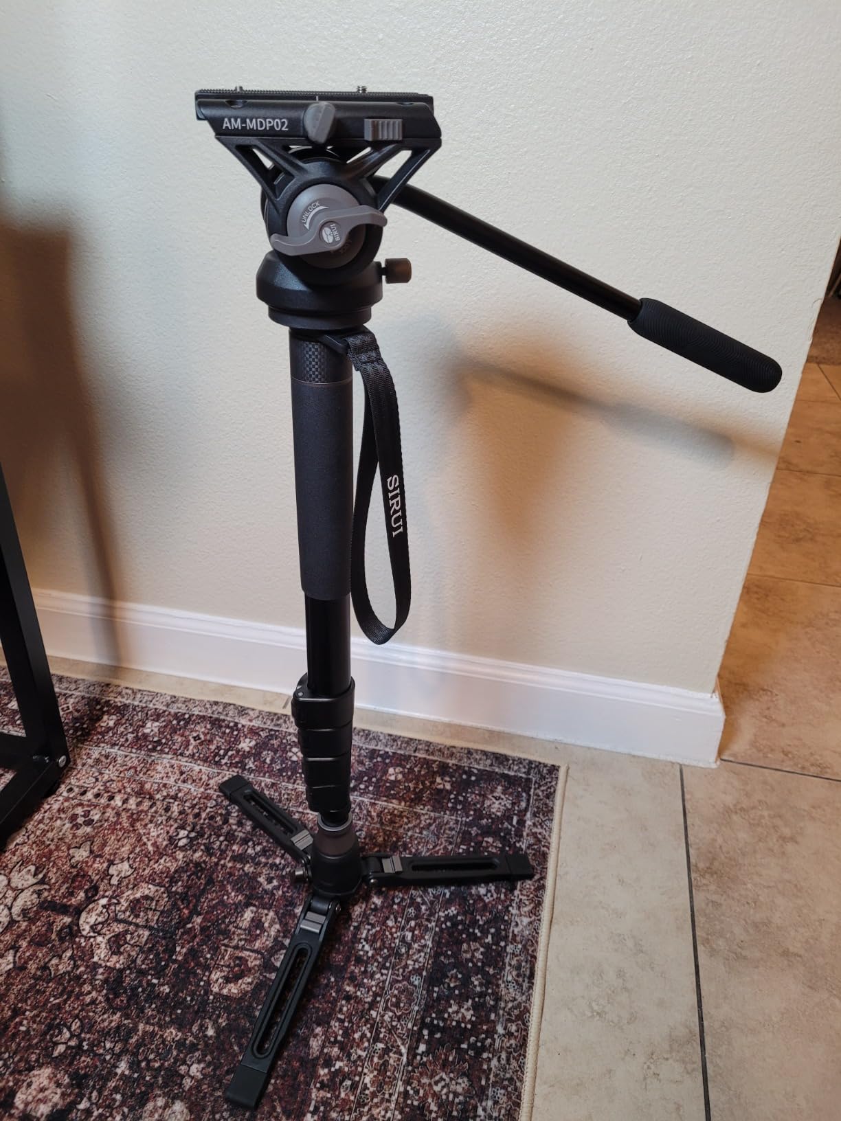 SIRUI Camera Monopod with Feet, 74