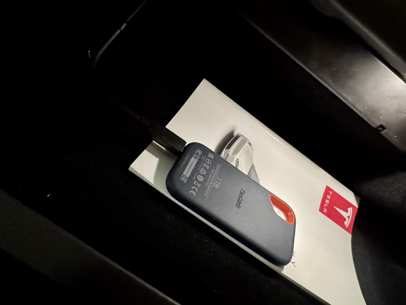 SANDISK 8TB Extreme Portable SSD - Up to 1050MB/s, USB-C, USB 3.2 Gen 2, IP65 Water and Dust Resistance - External Solid State Drive - SDSSDE61-8T00-G25 customer photo 1