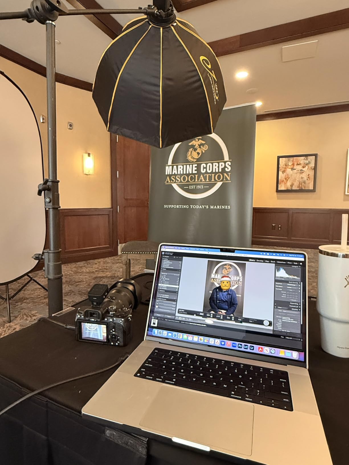 Heavy Duty C Stand 6.9ft/210cm with Holding Arm Sandbag Grip Head Stainless Steel Photography Light Stand C-Stand Sturdy for Photography Studio Video Monolight Softbox Shooting (Silver) customer photo 1