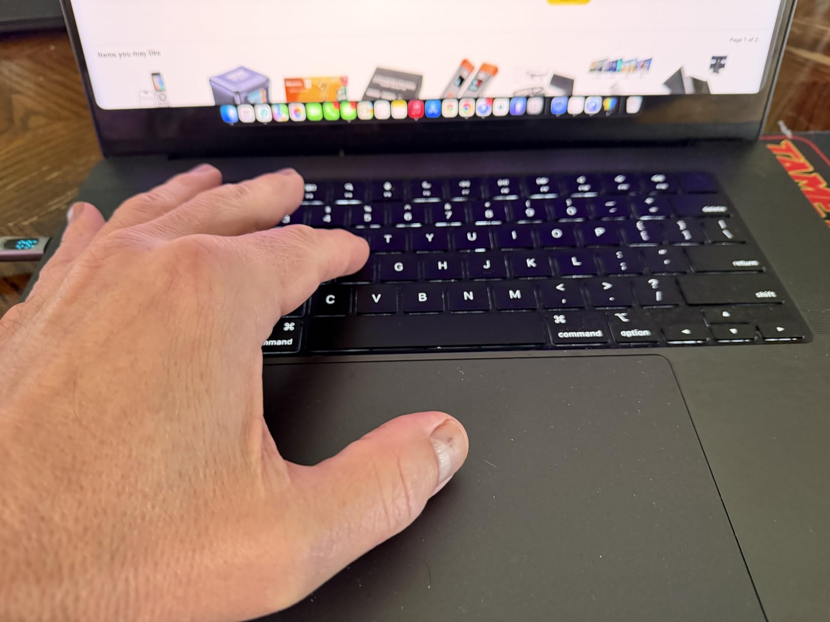 Apple 2024 MacBook Pro with Apple M4 Pro Chip (16-inch, 24GB RAM, 512GB SSD Storage) Space Black (Renewed) customer photo 2