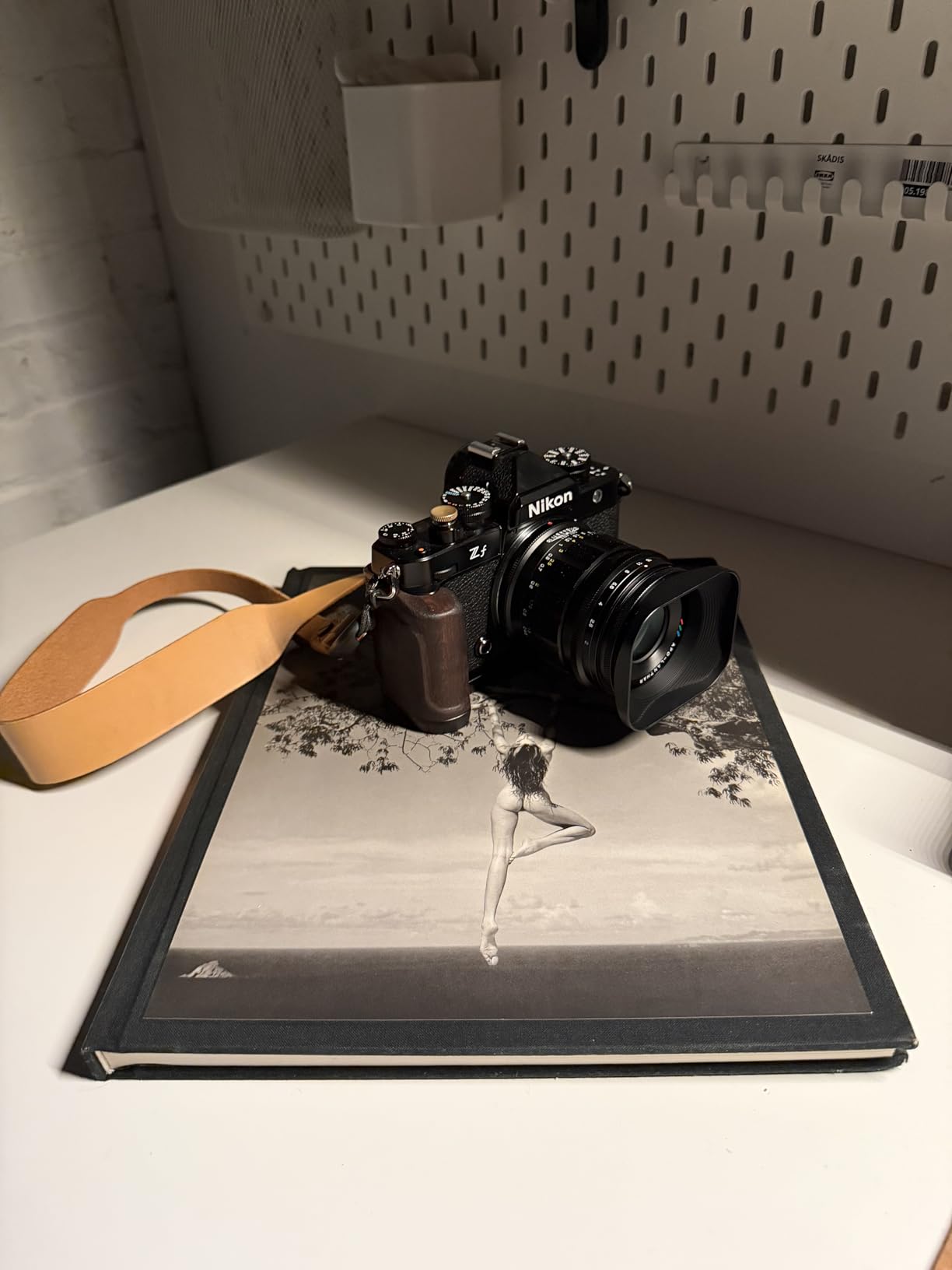 Voigtlander APO-LANTHAR 50mm f/2.0 II Aspherical Lens for Nikon Z (Version II) customer photo 1