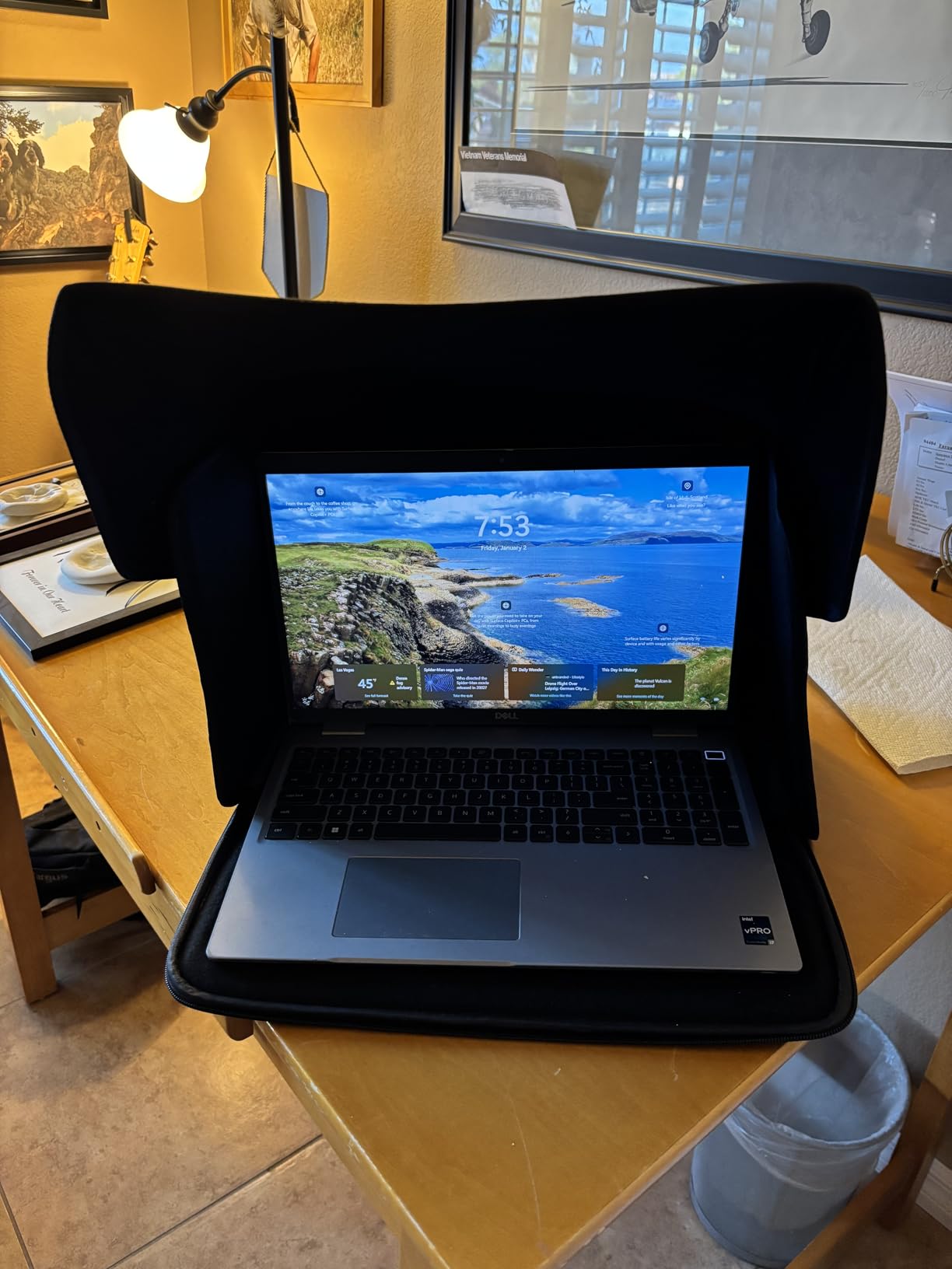 Laptop Sun Shade, Laptop Sun Glare Shield Privacy Screen Hood Computer Sunshade Bag for Working Outside Outdoor Foldable Computer Shield Cover Outside 15-16''(Patent Pending) customer photo 2