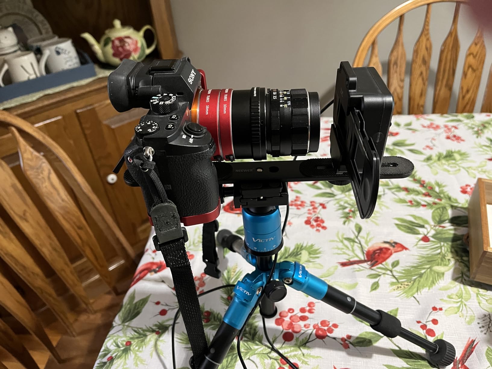 UTEBIT 13 inch Flash Bracket, Long Dual Camera Mount Flash Bracket Extension Bar customer photo 2