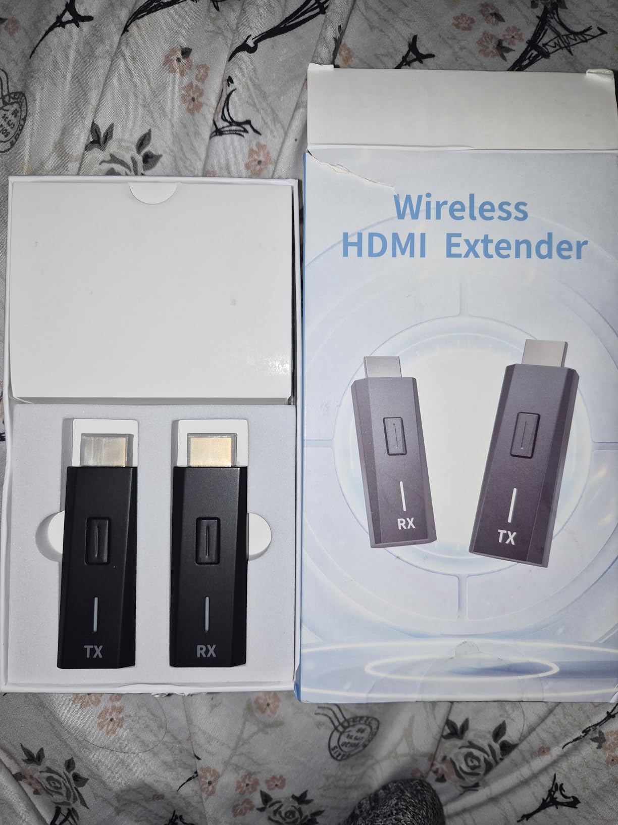 2026 Upgraded Wireless HDMI Transmitter and Receiver 328FT/100M, 4k Decode 1080P Output, Plug & Play Portable 2.4g/5g Wireless HDMI Extender Kit customer photo 1
