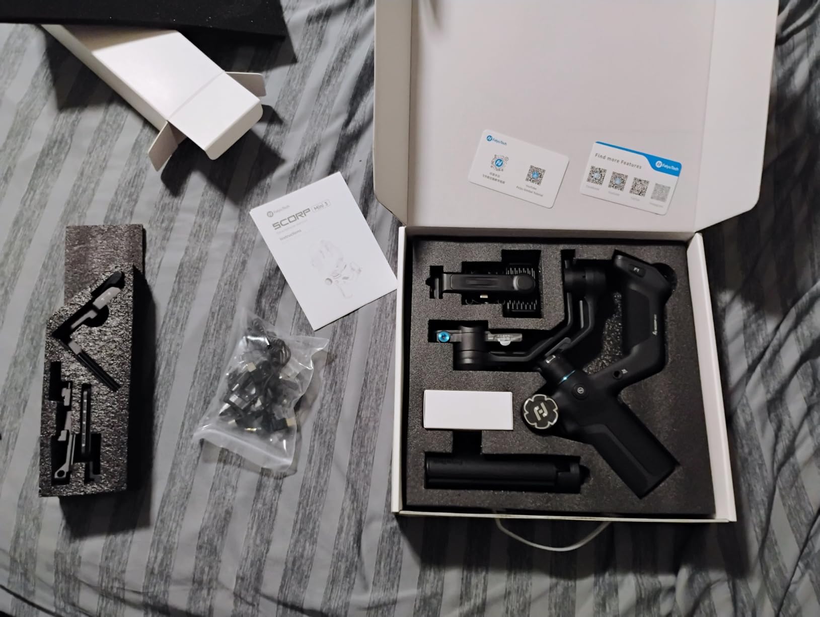 SCORP MINI 3 Combo AI Tracking Camera Gimbal,All-in-One 3-Axis Stabilizer with Vertical Shooting,Bluetooth&Cable Control,Max 4.41 lbs,for Sony Canon Nikon Panasonic DJI GoPro iPhone customer photo 1