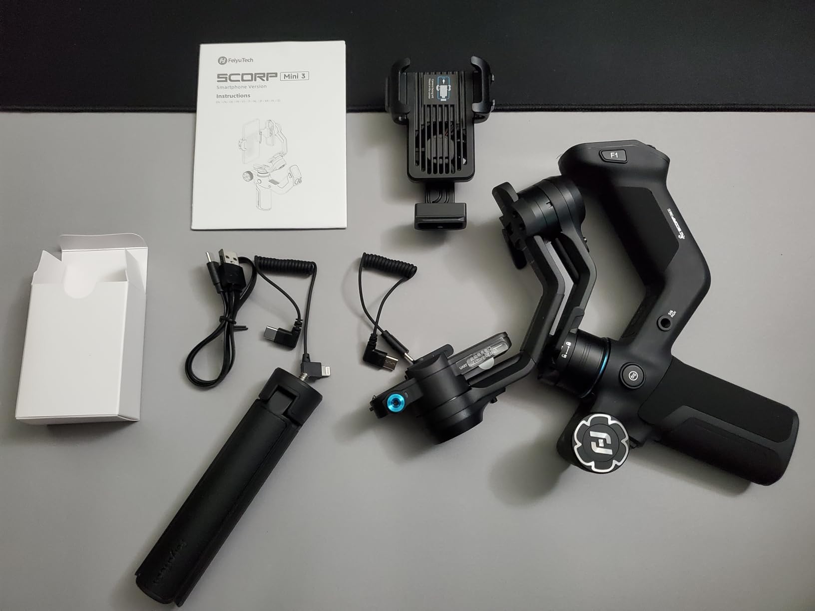 FeiyuTech SCORP Mini 3 Gimbal Stabilizer for Mirrorless Cameras&Smartphone, 4.41lbs Payload, Built-in AI Tracking, Quick Vertical Shooting, for Sony/Canon/Nikon/Fujifilm/DJI Action/Gopro/iPhone customer photo 1