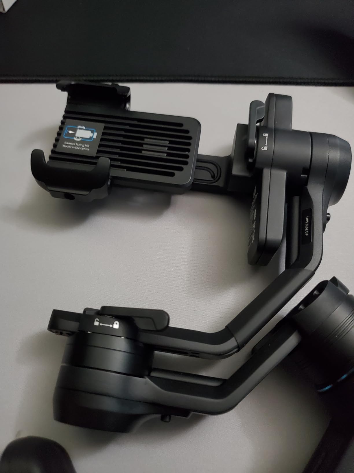 FeiyuTech SCORP Mini 3 Gimbal Stabilizer for Mirrorless Cameras&Smartphone, 4.41lbs Payload, Built-in AI Tracking, Quick Vertical Shooting, for Sony/Canon/Nikon/Fujifilm/DJI Action/Gopro/iPhone customer photo 2