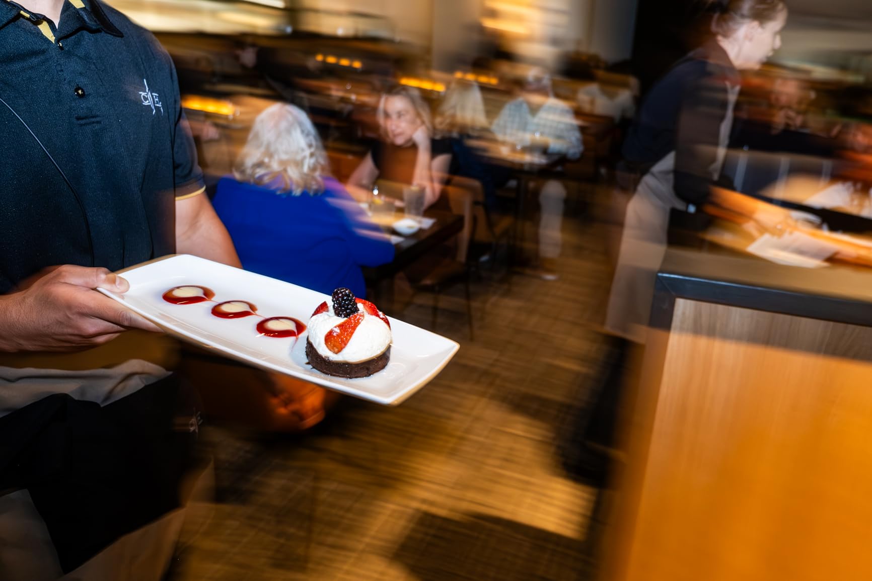 Godox iT30Pro-F iT30 Pro Flash for Fujifilm, iT30Pro F Touchscreen Speedlite, Built-in Battery, 560 Full Power Flashes, 2.4G Wireless 1/8000 HSS customer photo 1