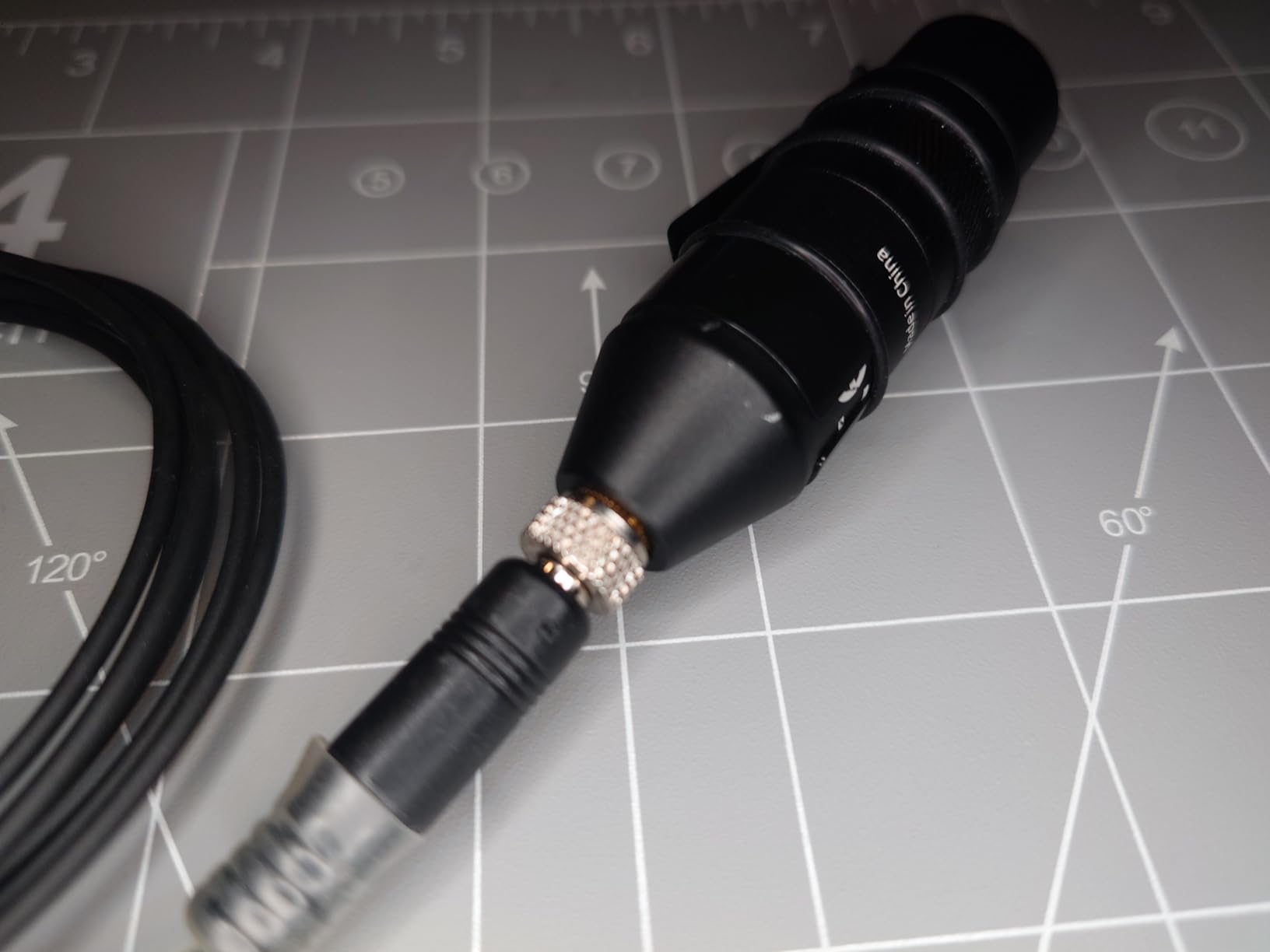 NEEWER 3-Pin XLR Male to 3.5mm Female TRS Transforming Adapter, Audio Converter for Camera, Camcorder, Video Recorder, Audio Mixer, Speaker, Sound Drive, PP05 customer photo 2