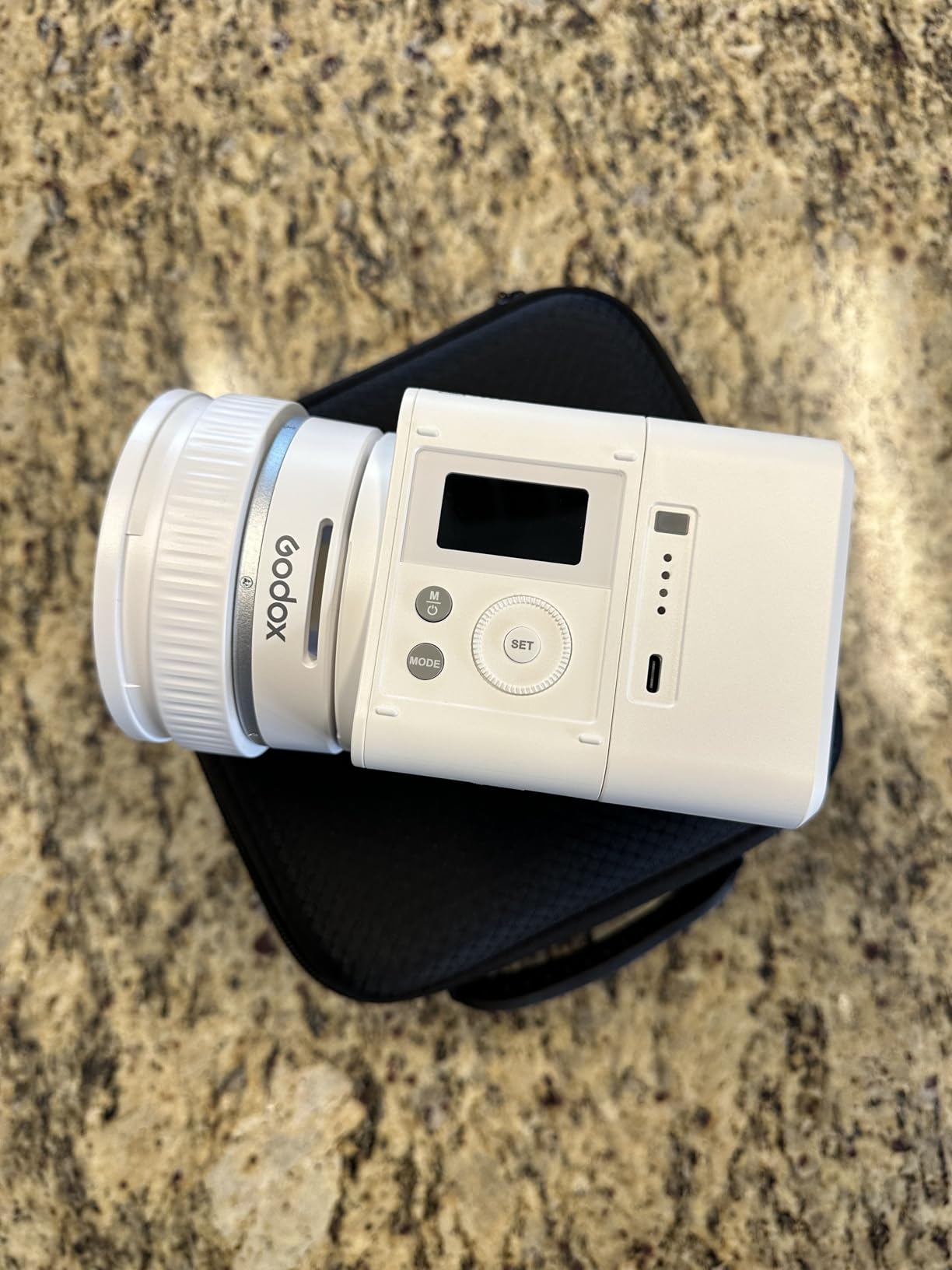GODOX ML80BI LED Video Light with Battery, BI-Color 2800K-6500K, Portable Handheld Mini Led Photo Monolight, CRI 96+ TLCI 97+, 29600Lux@1m, Support NFC&APP customer photo 2