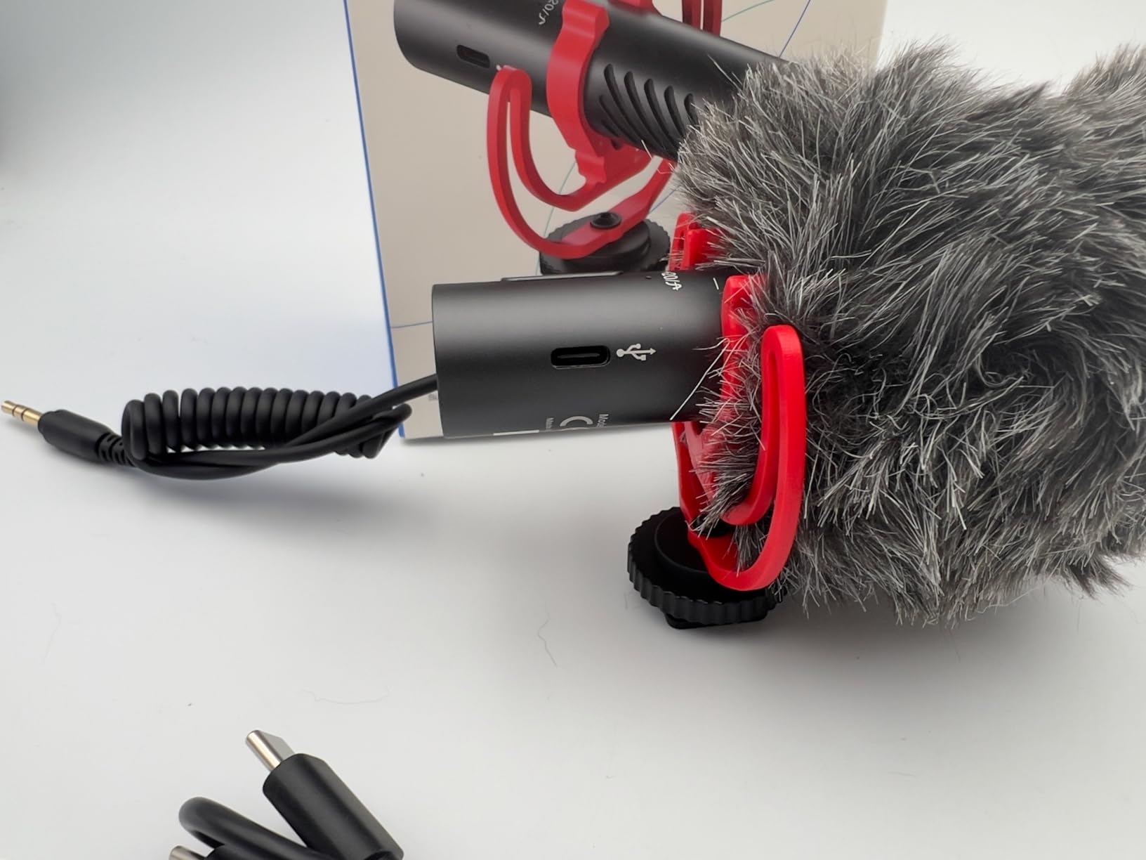 BOYA BY-MM1 AI On-Camera Shotgun Mic with AI Noise Cancellation and APP Control customer photo 2