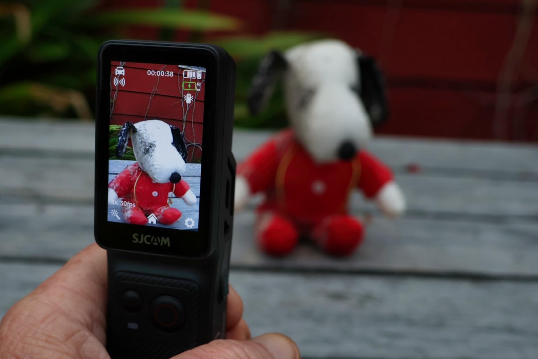 SJCAM C400 Vlogging Camera,128GB 4K Image,7H Power use,6-Axis Stabilizer,for Vlogs influencers,2.29'' Touch Screen,30M Waterproof Body Cam,Vlogging for YouTube,Black customer photo 2