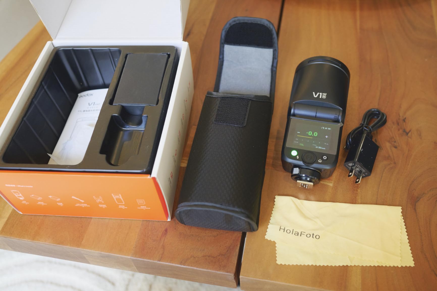 Godox V1 Mid-S Flash for Sony - 55Ws Round Head TTL Speedlite customer photo 1