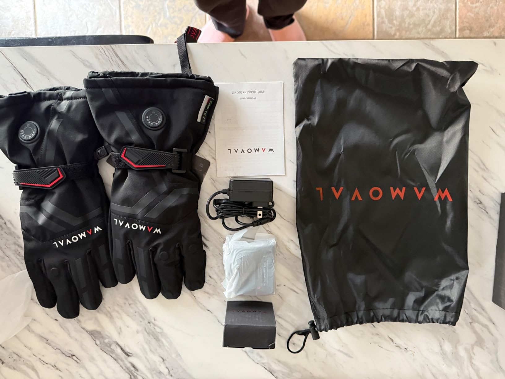 Heated Gloves, 7.4V Rechargeable Hand Warmer for Men Women, Up to 8 Hours, 3 Heat Settings, Windproof Thermal Fleece 3-Finger Magnetic Flip for Hunting/Fishing/Photography/Drone, Touchscreen customer photo 2