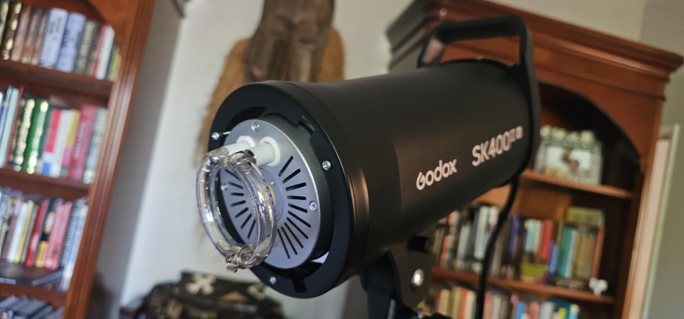 SK400III-V SK400IIIV Photo Studio Flash 400Ws 2.4G Wireless Bowens Mount Strobe Light GN65 5700±200K Modeling Lamp 0.1-1.5s Recycle Time Photography Light for Product/Wedding/Portrait customer photo 1