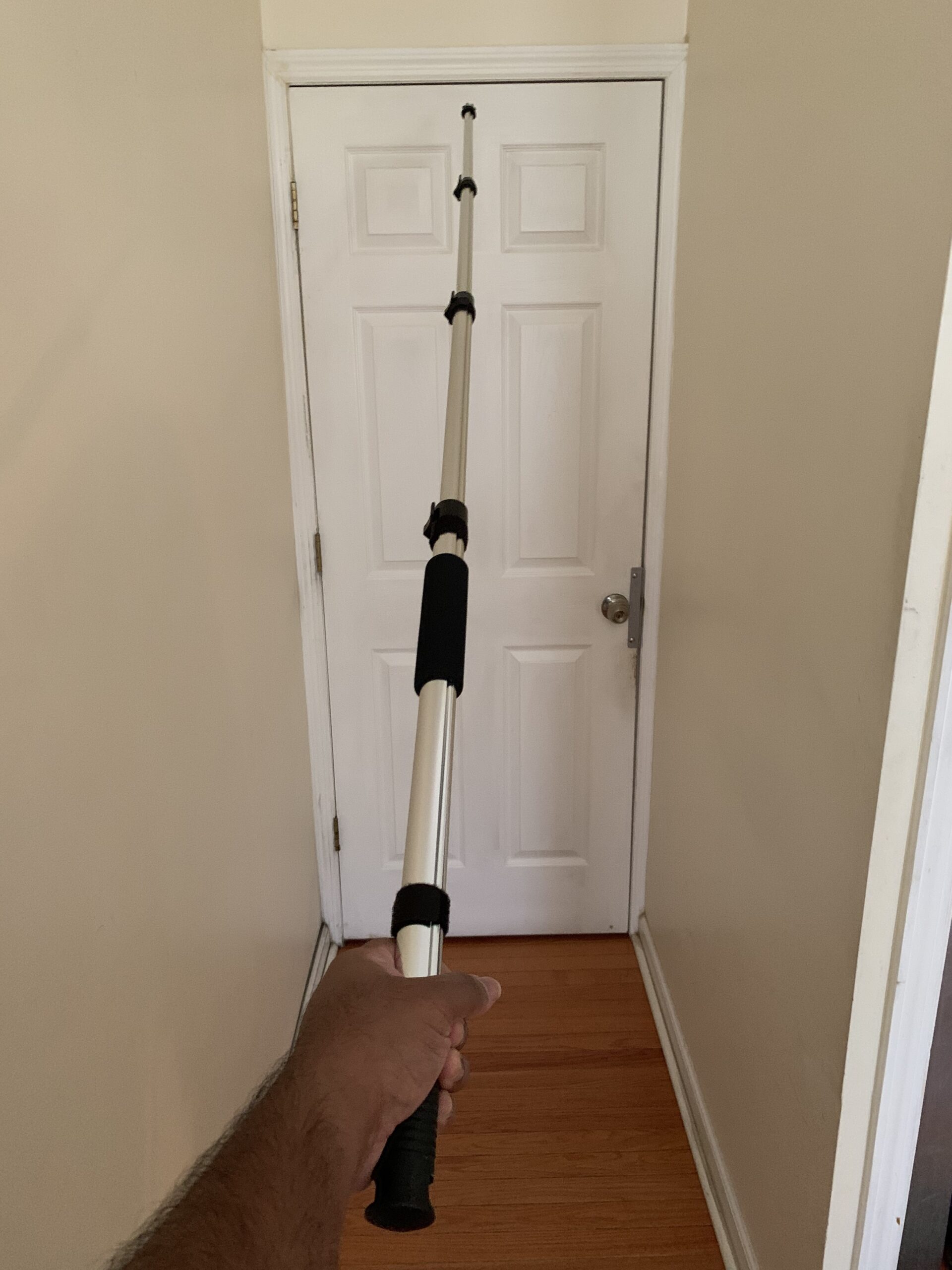 Pyle Telescope Microphone Boom Fish Pole for Shotgun Mics with Adjustable Length-5.7' ft. customer photo 1