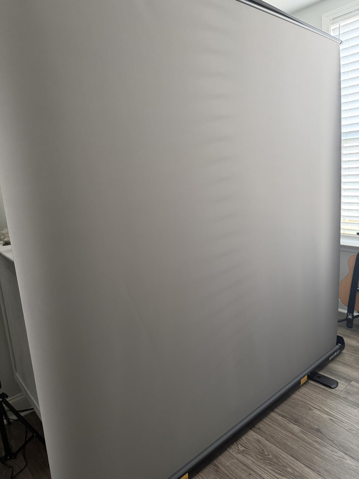 RAUBAY 78.7 x 82.7in Large Collapsible Gray Backdrop Screen Portable Retractable Panel Photo Gray Background with Stand for Video Conference, Photographic Studio, Streaming customer photo 1