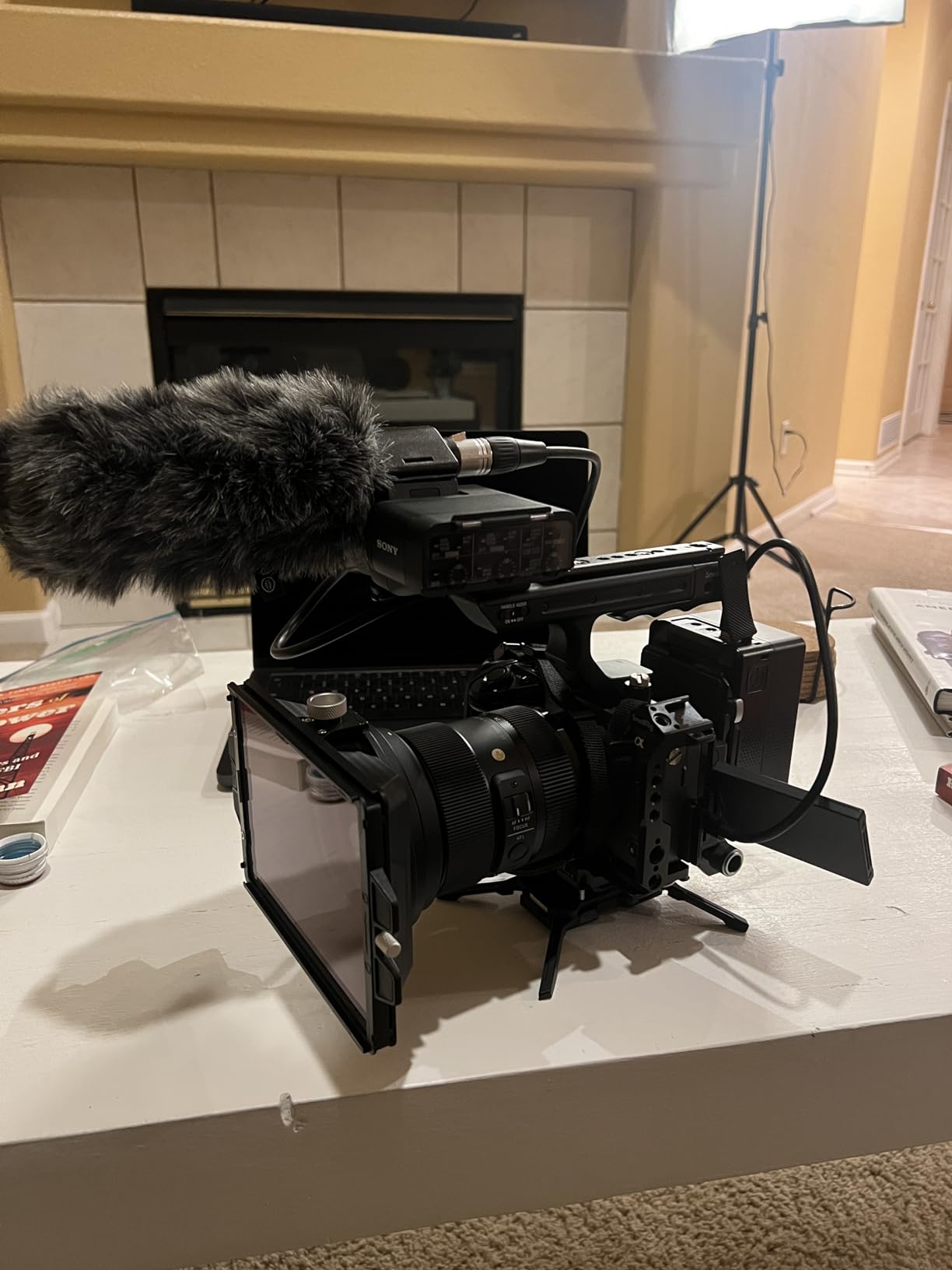 SmallRig Handheld Cage Kit for Sony FX30 FX3 with XLR Handle Extension Rig, Wrist Strap and Clamp for HDMI Cable - 4184 customer photo 2