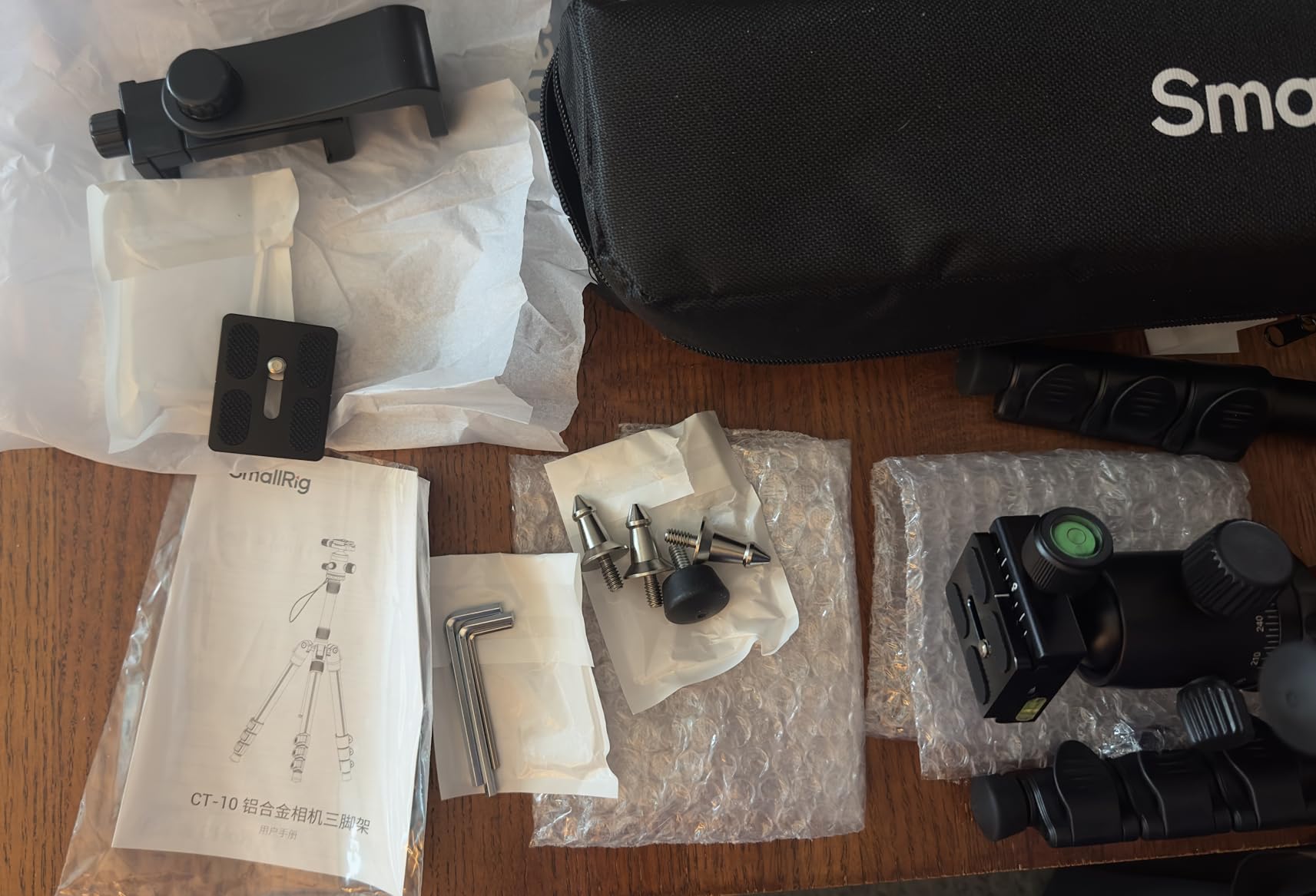 SmallRig CT-20 Camera Tripod, 78.7