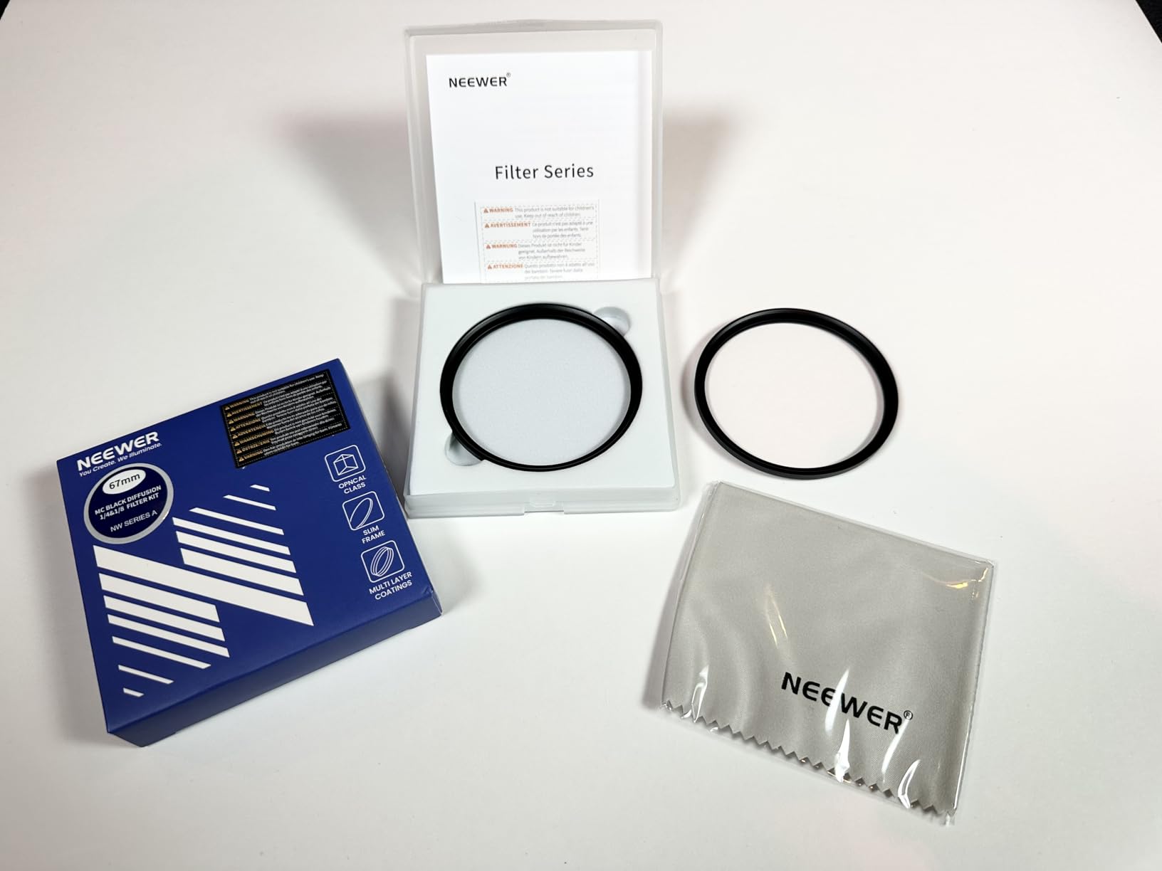 NEEWER 52mm Black Diffusion 1/4 Filter Dreamy Soft Cinematic Effect Filter Ultra Slim Water Repellent Scratch Resistant Optical Glass Multiple Nano Coatings for Video/Vlog/Portrait Photography customer photo 1