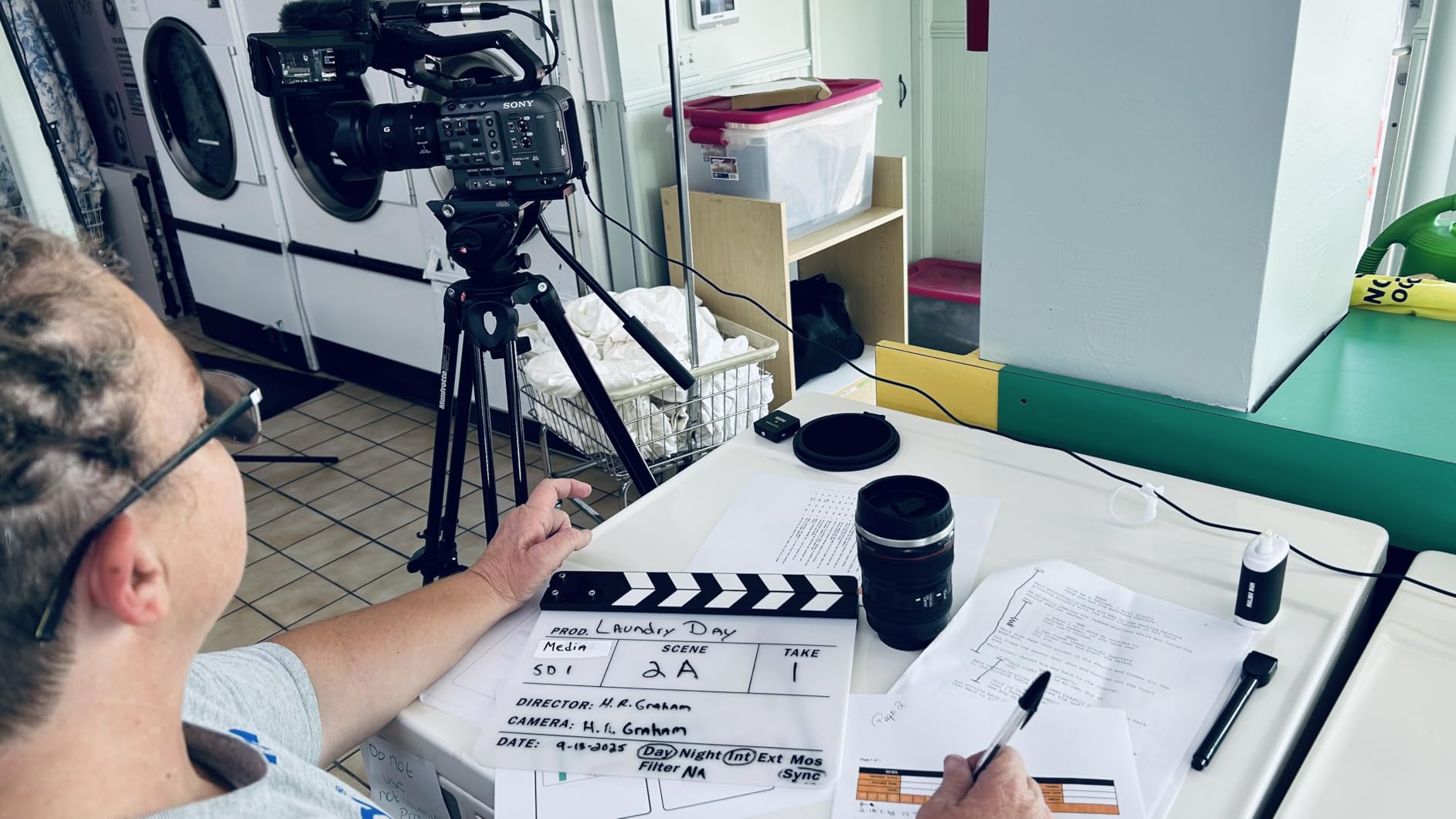ALLZEDREAM Acrylic Directors Clapboard Film Clapper Board Cut Action Scene Slates with 2 Dry Erase Whiteboard Pens, Multicolor customer photo 2