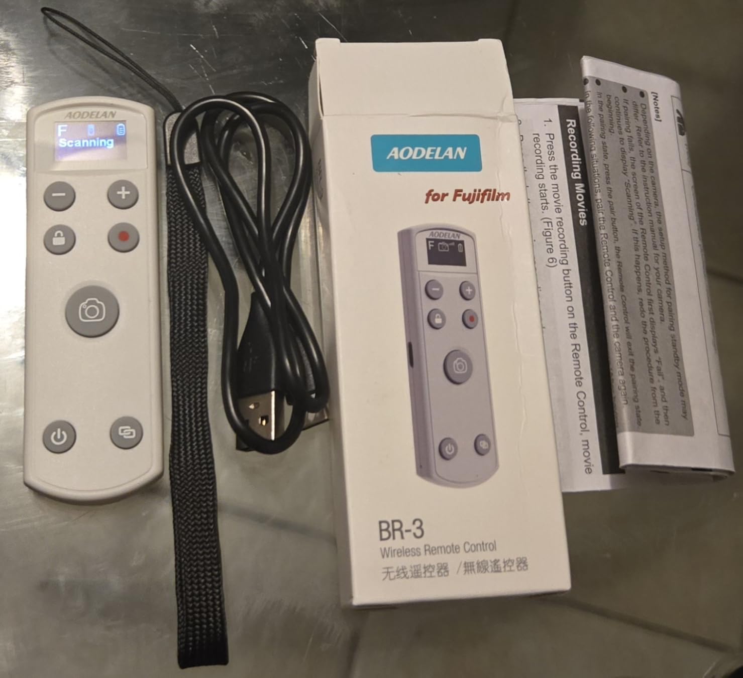 AODELAN Rechargeable Wireless Shutter Release (White) customer photo 1