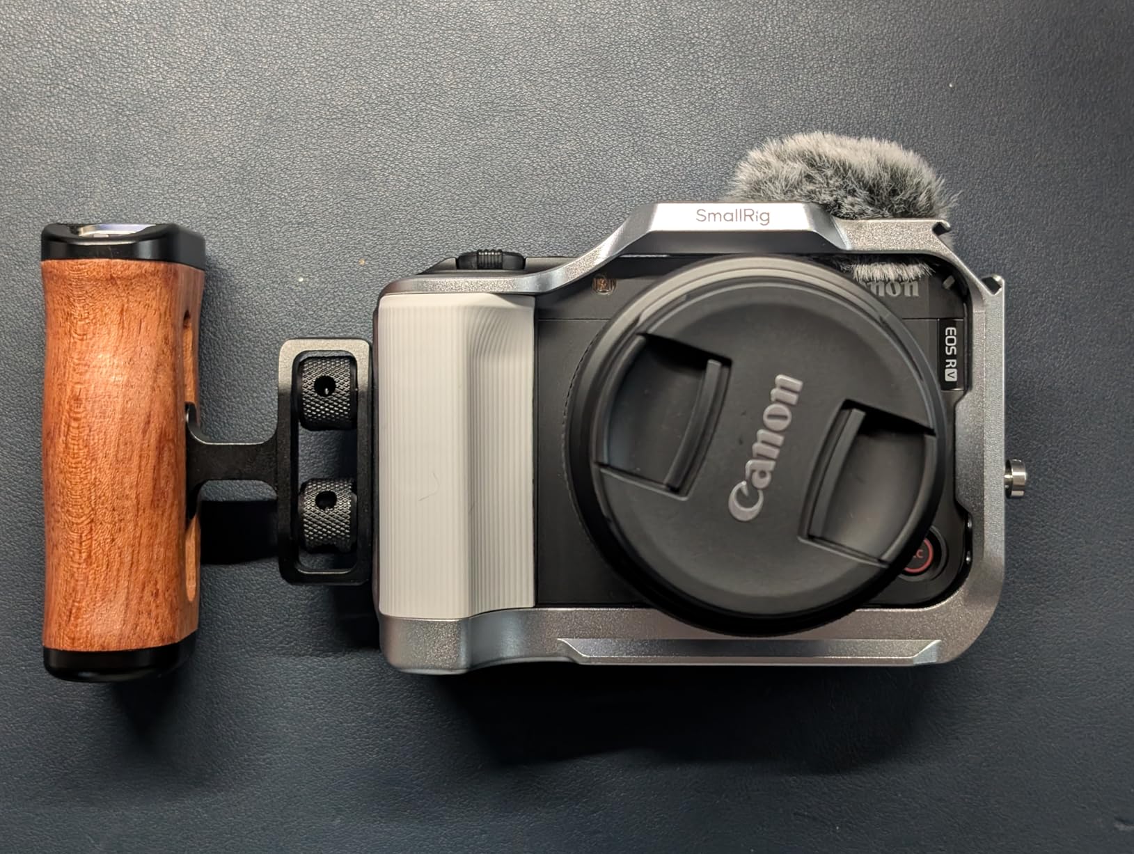 Adjustable Left/Right Camera Cage Handle, Wooden Side Handle Handgrip for EOS RP/A7ii/A7iii/EOS R50/EOS R100/A6700/Z6 ii/Z6 iii/Z7 ii/A7M4/ZV-E10/ZV-E10 ii Cam Cage customer photo 1