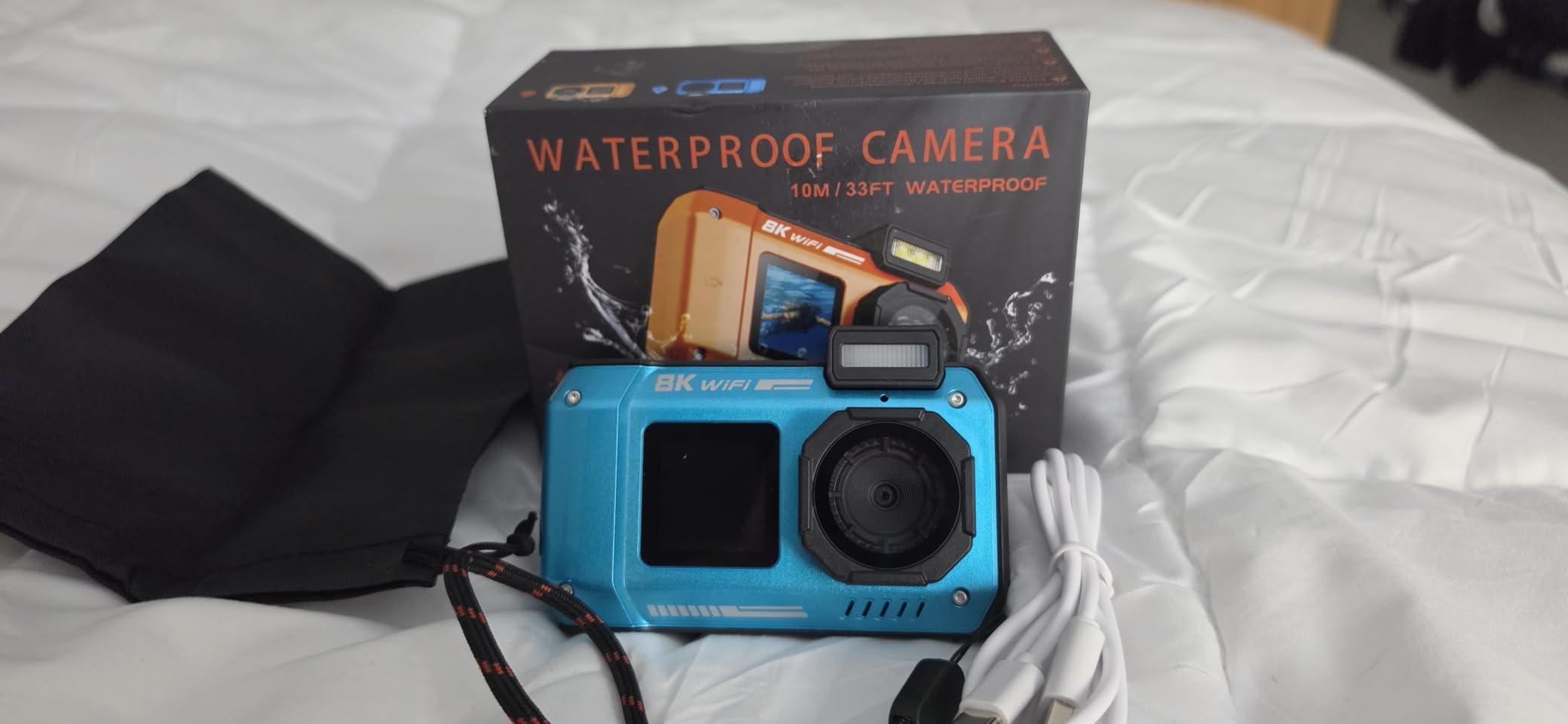 UHD 8K Underwater Camera, 70MP 33FT WiFi Waterproof Digital Camera with 64GB Card, Auto Focus Waterproof Dual-Screen Selfie 2500mAh Battery, 18X Floatable Digital for Snorkeling, Blue customer photo 1