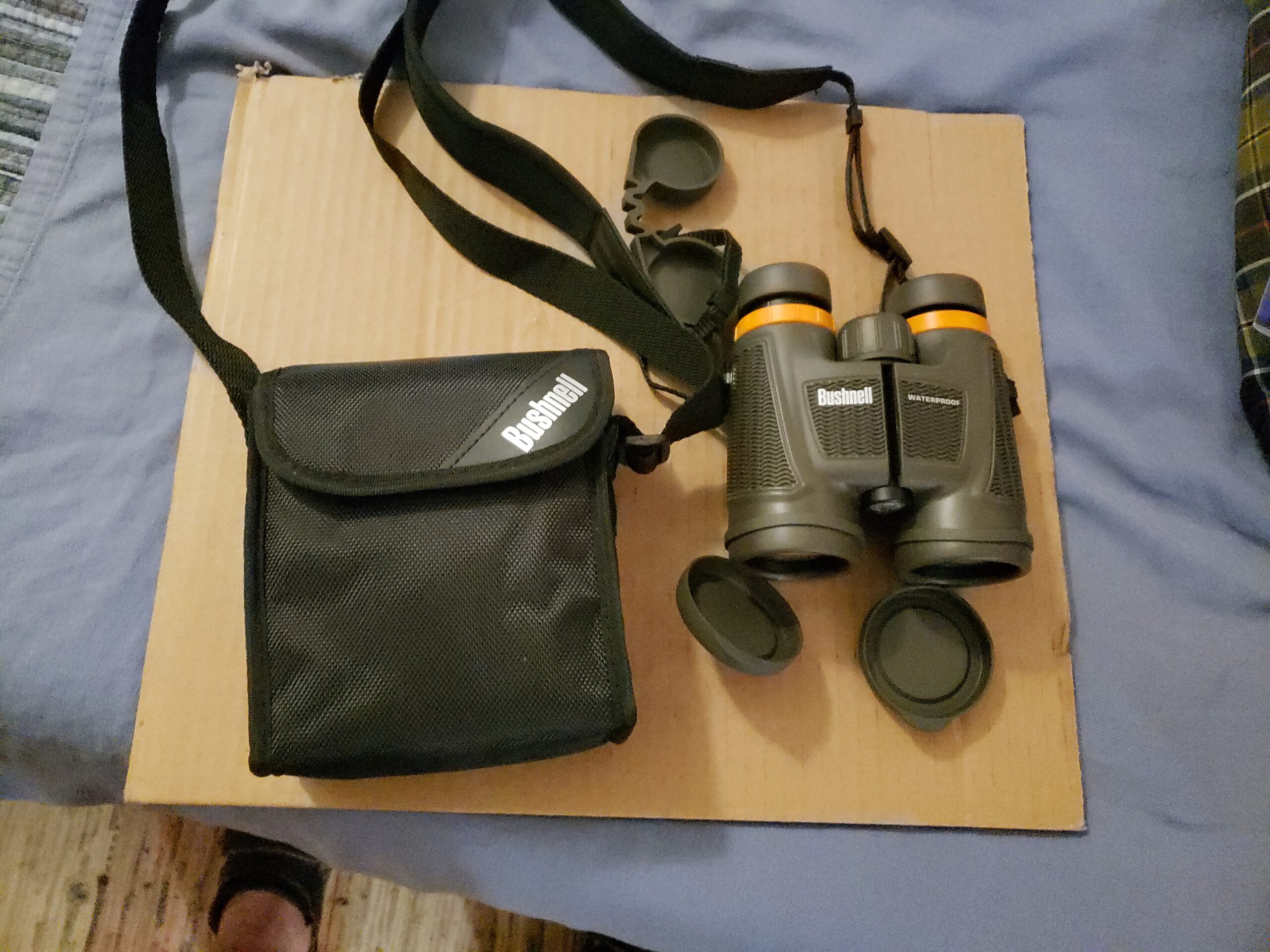 Bushnell H2O Xtreme 10x42 Waterproof Binoculars | Fully Multi-Coated Lenses, Anti-Fog, High-Performance Optics for Hunting, Birdwatching, Fishing, Boating, and Travel customer photo 2