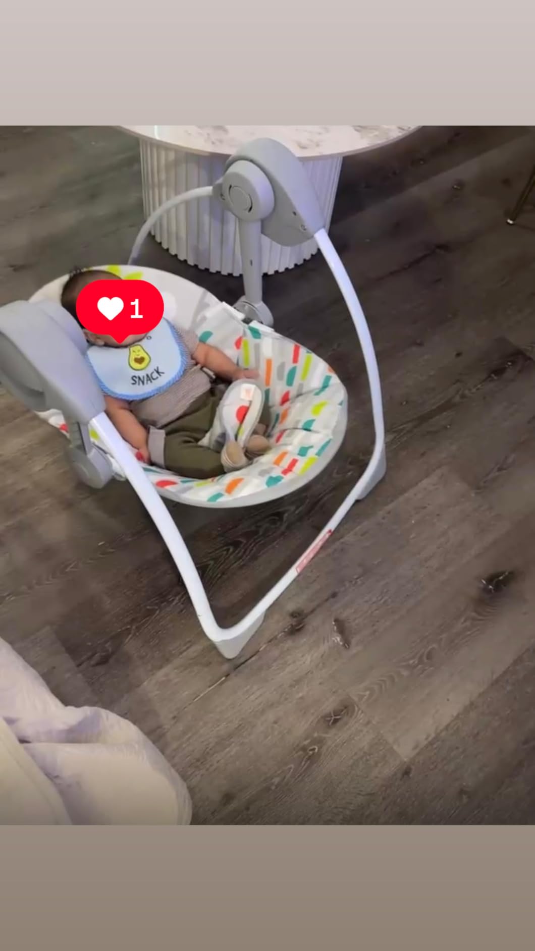 Bright Starts Portable Automatic 6-Speed Baby Swing with Adaptable Speed, Taggies, Music, Removable-Toy-Bar, 0-9 Months 6-20 lbs customer photo 1