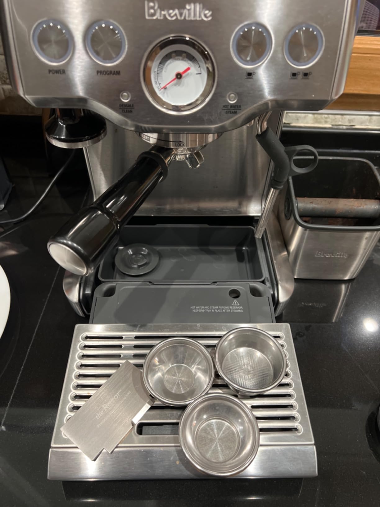 Breville Infuser Espresso Machine BES840XL, 10.25 x 12.5 x 13.25 Inches, Black Sesame customer photo 2
