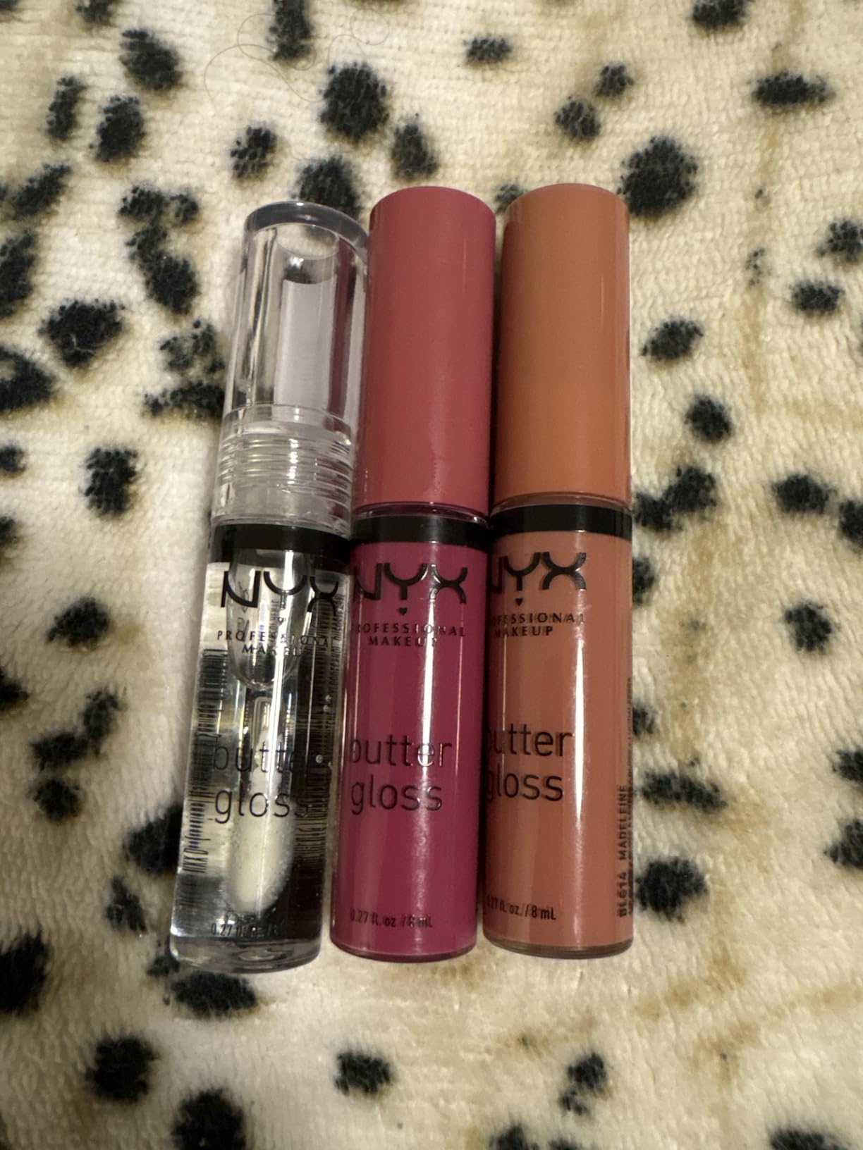 NYX PROFESSIONAL MAKEUP Butter Gloss, Non-Sticky Lip Gloss - Praline (Deep Nude) customer photo 2