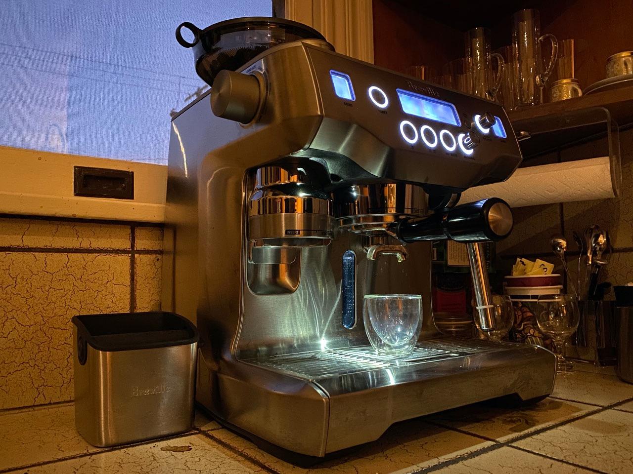Breville Oracle Espresso Machine BES980XL, Brushed Stainless Steel customer photo 1