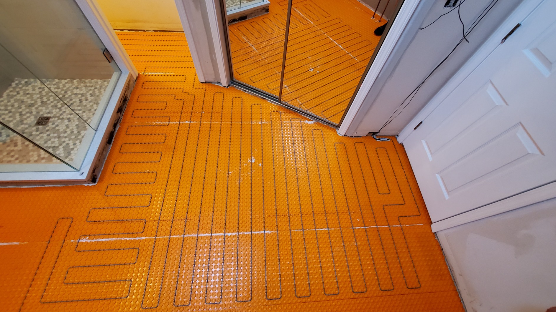 Ditra-Heat-E-HK Electric Floor Heating Cable Kit with Temperature Sensors - Ideal for Interior Tile Floors - Minimal EMF, Twisted Pair Cables, 120V, 169.8 Feet - DHEHK12051 customer photo 1