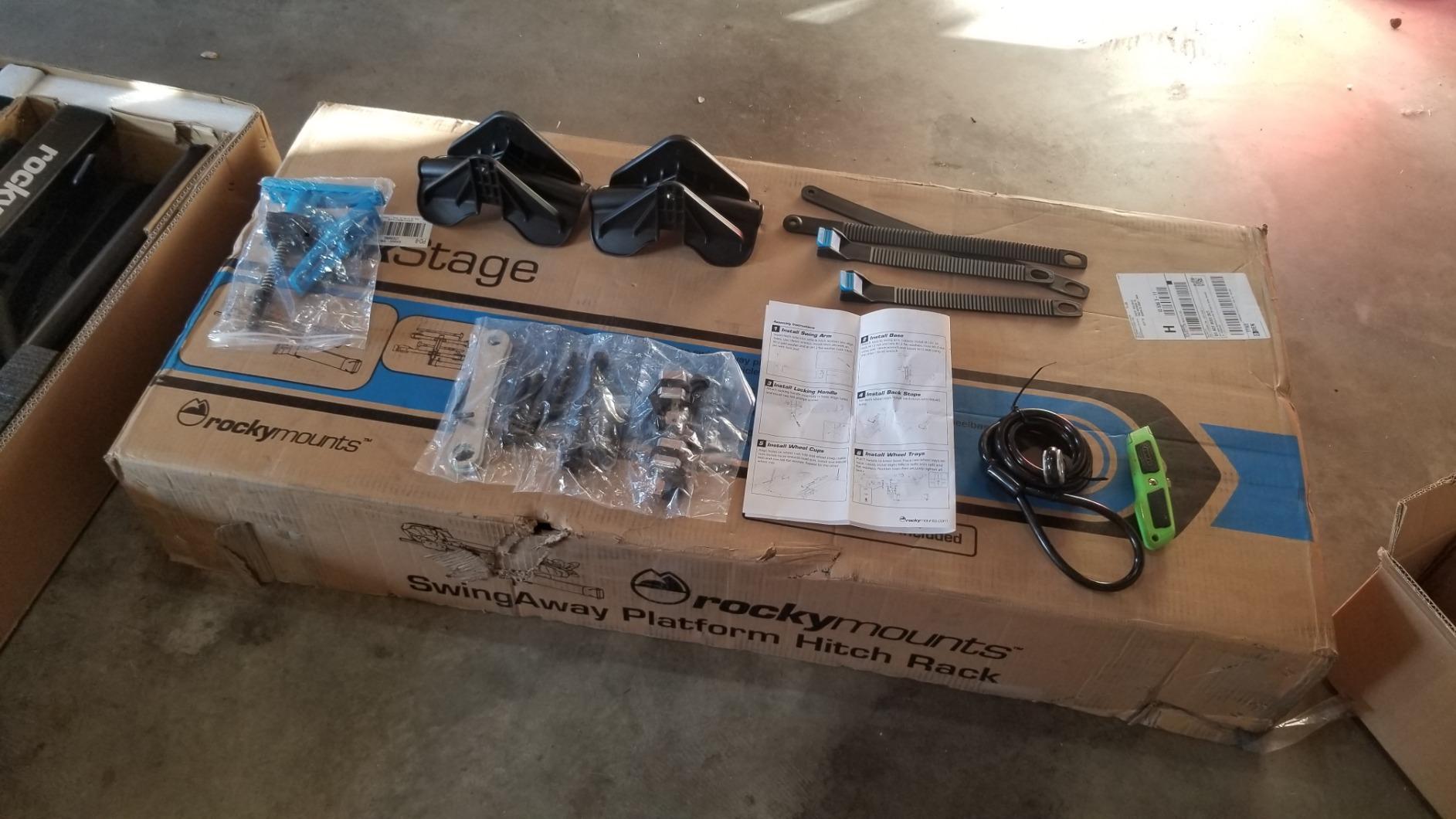 RockyMounts BackStage 2 inch Receiver Swing Away Platform 2-Bike Hitch Rack customer photo 1