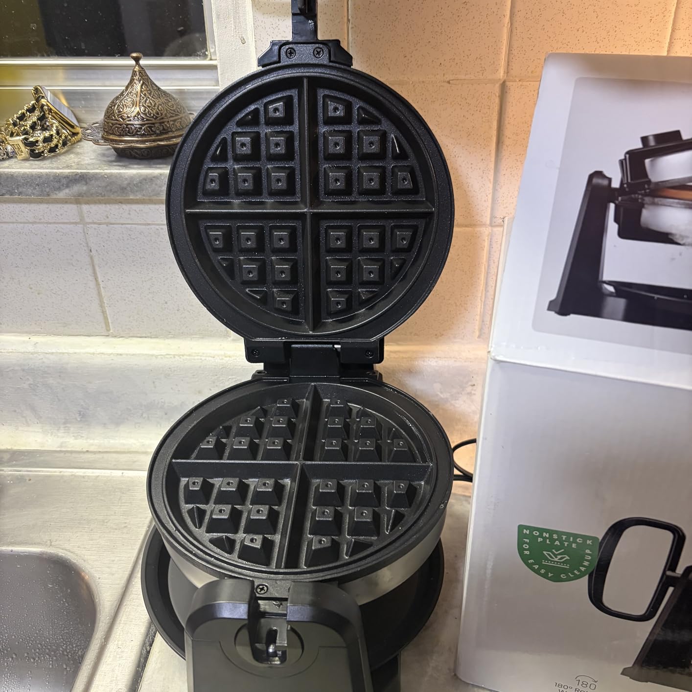 Chefman Rotating Belgian Waffle Maker, 180 Flip Iron w/ Non-Stick Plates, Adjustable Timer, Locking Lid, & Drip Plate, Space Saving Storage, Mess-Free Breakfast, Stainless Steel/Black customer photo 1