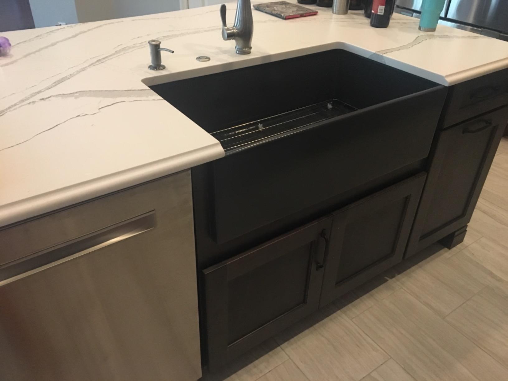 BOCCHI Contempo Farmhouse Apron Front Fireclay 27 in. Single Bowl Kitchen Sink with Protective Bottom Grid and Strainer in White customer photo 1