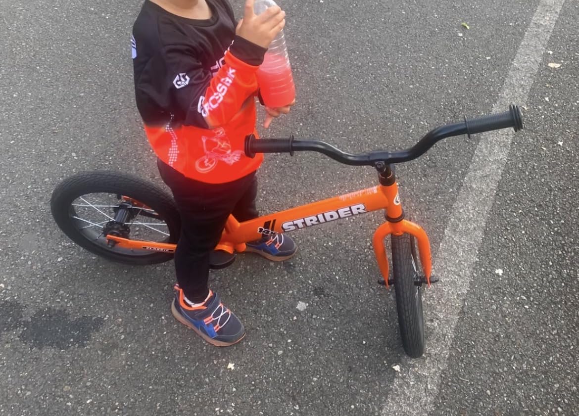 Strider 14x Classic, Balance Bike for Kids 3 to 6 Years - Includes Custom Grips, Padded Seat, Performance Footrest & All-Purpose Tires - Easy Assembly & Tool-Free Adjustments customer photo 1