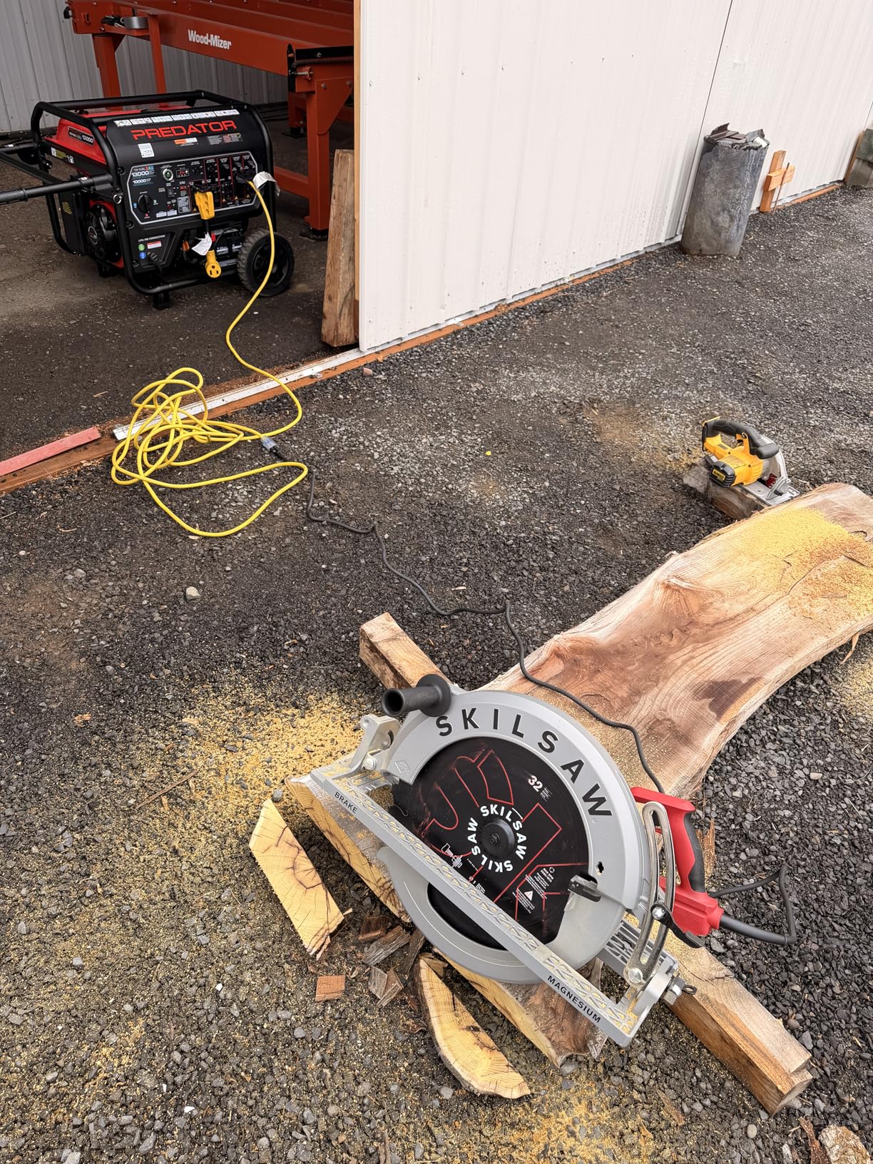 SKIL 16-5/16 In. Magnesium Worm Drive Skilsaw Circular Saw - SPT70V-11 customer photo 2