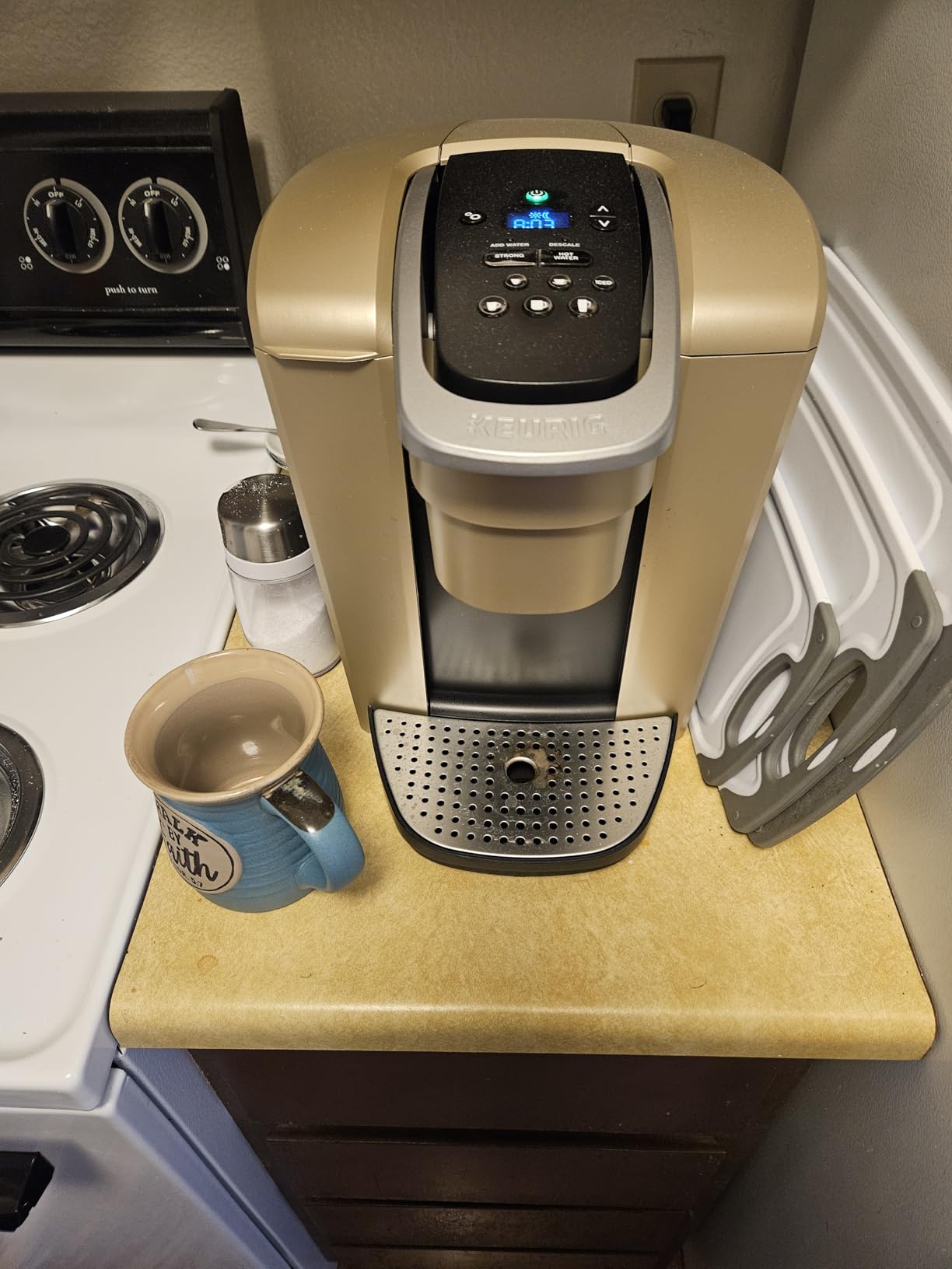 Keurig K-Elite Single Serve K-Cup Pod Coffee Maker, with Strength and Temperature Control, Iced Coffee Capability, 8 to 12oz Brew Size, Programmable, Brushed Silver customer photo 1