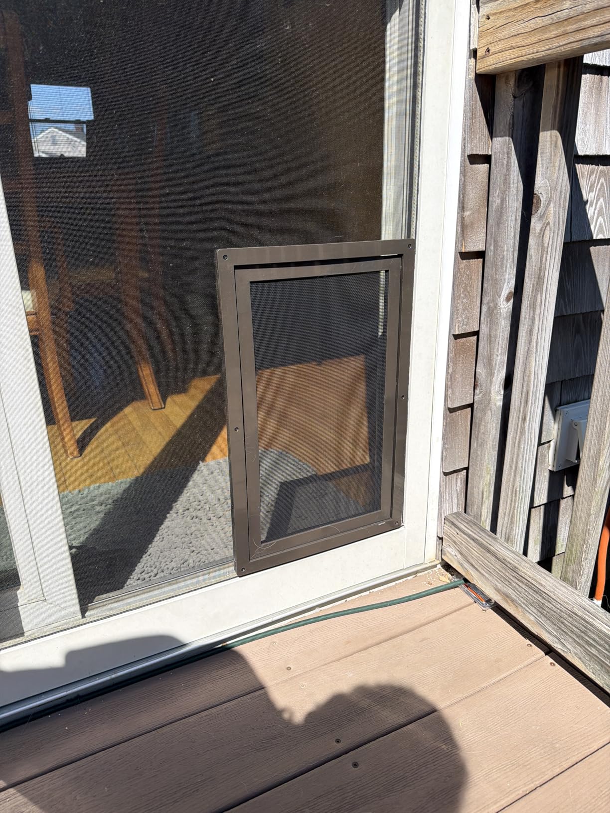 PetSafe Dog Door for Screen Door Size Large for Dogs and Cats up to 100 lb Use in Screen Doors Window Screens and Porch Screens customer photo 2