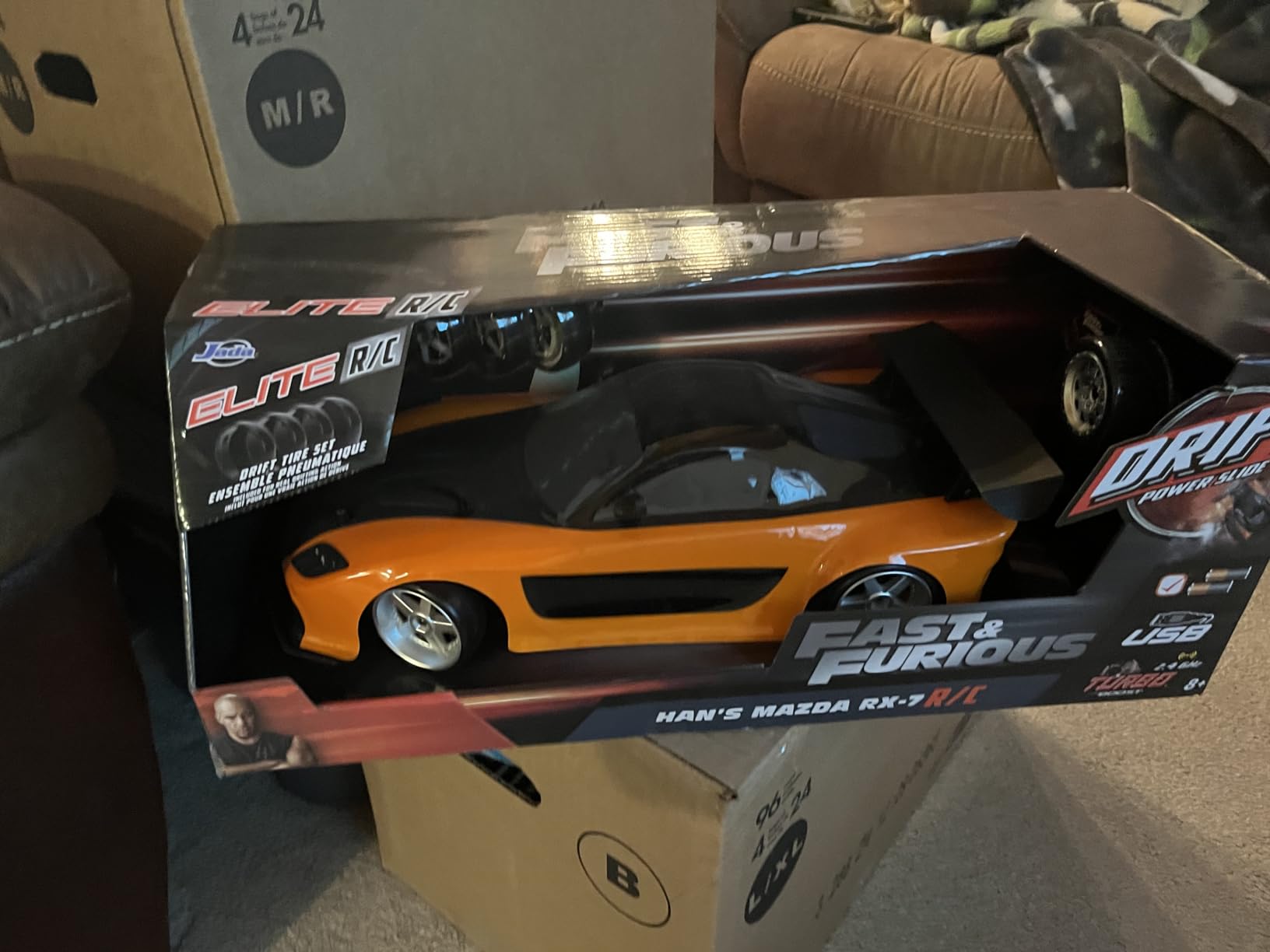 Jada Toys Fast & Furious Han's Mazda RX-7 Drift RC Car, 1:10 Scale 2.4Ghz Remote Control Orange & Black, Ready to Run, USB Charging (99700) customer photo 2