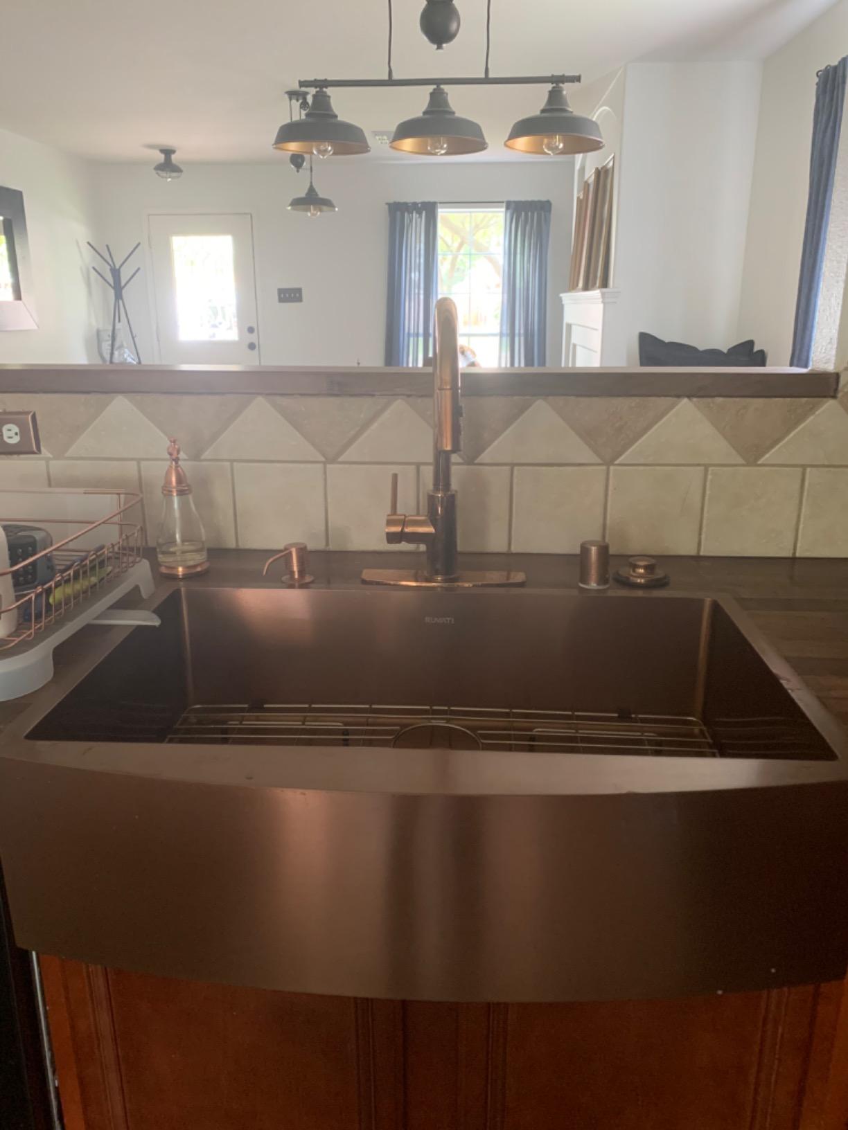Ruvati Copper Tone 33-inch Apron-Front Farmhouse Kitchen Sink - Matte Bronze Stainless Steel Single Bowl, RVH9733CP customer photo 2