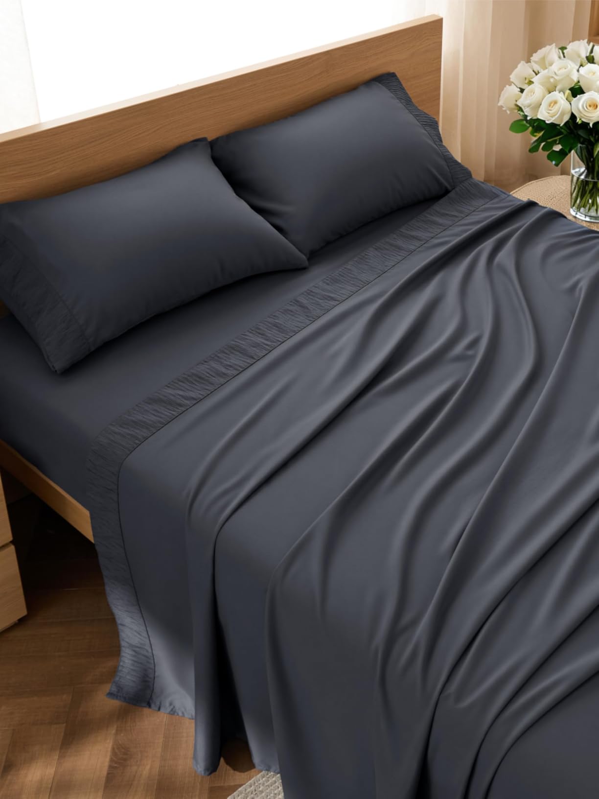 Bedsure Queen Sheet Set - 4 Pieces Soft Queen Size Sheets - Breathable & Cooling - Hotel Luxury - Easy Care Polyester Microfiber Bedding for Kids, Women, Men, Bright White customer photo 1