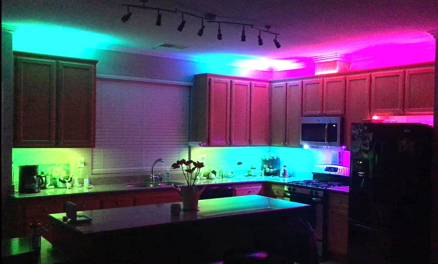 Govee LED Strip Lights RGBIC, 16.4ft Bluetooth Color Changing LED Lights with Segmented App Control, Smart LED Strip Color Picking, Music Sync LED Lights for Bedroom, Living Room, Party, Christmas customer photo 1