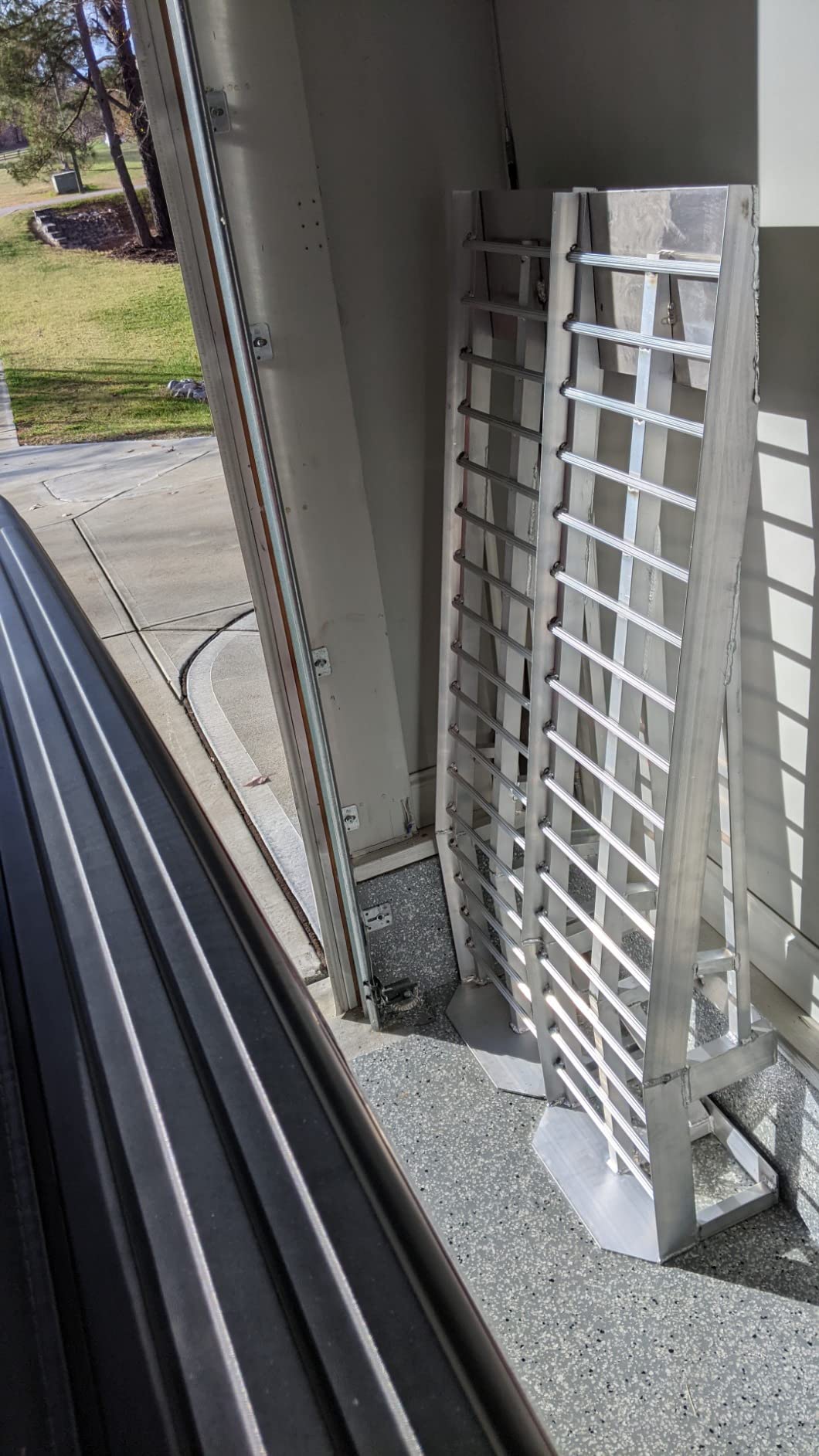 Titan Ramps Low Profile Aluminum Car Ramps Pair 3,000 LB Capacity for Oil Change customer photo 1
