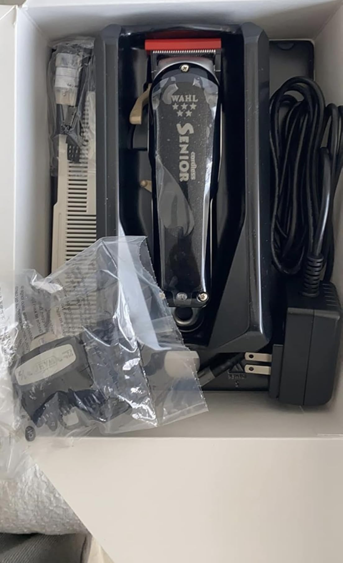 Wahl Professional 5 Star Cordless Senior Clipper, Precision Fade Blades, Metal Housing, 80-Minute Run Time customer photo 2