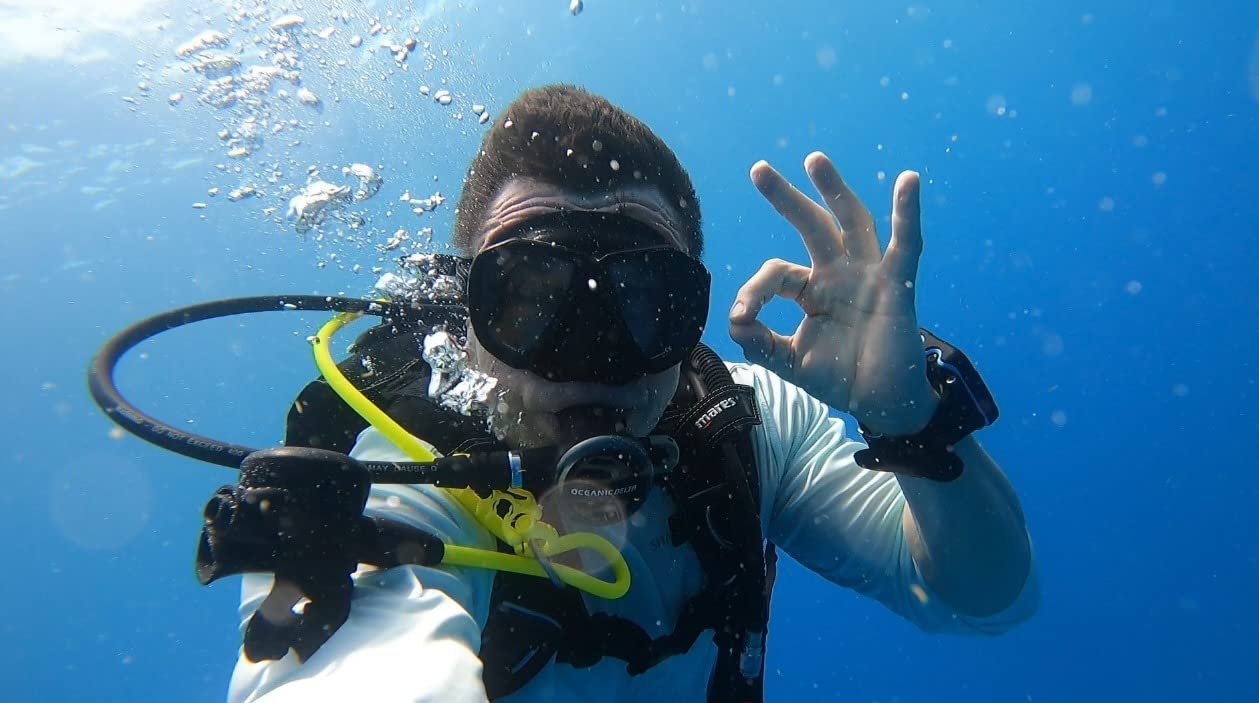 Shearwater Research Peregrine Adventures Edition Dive Computer customer photo 1
