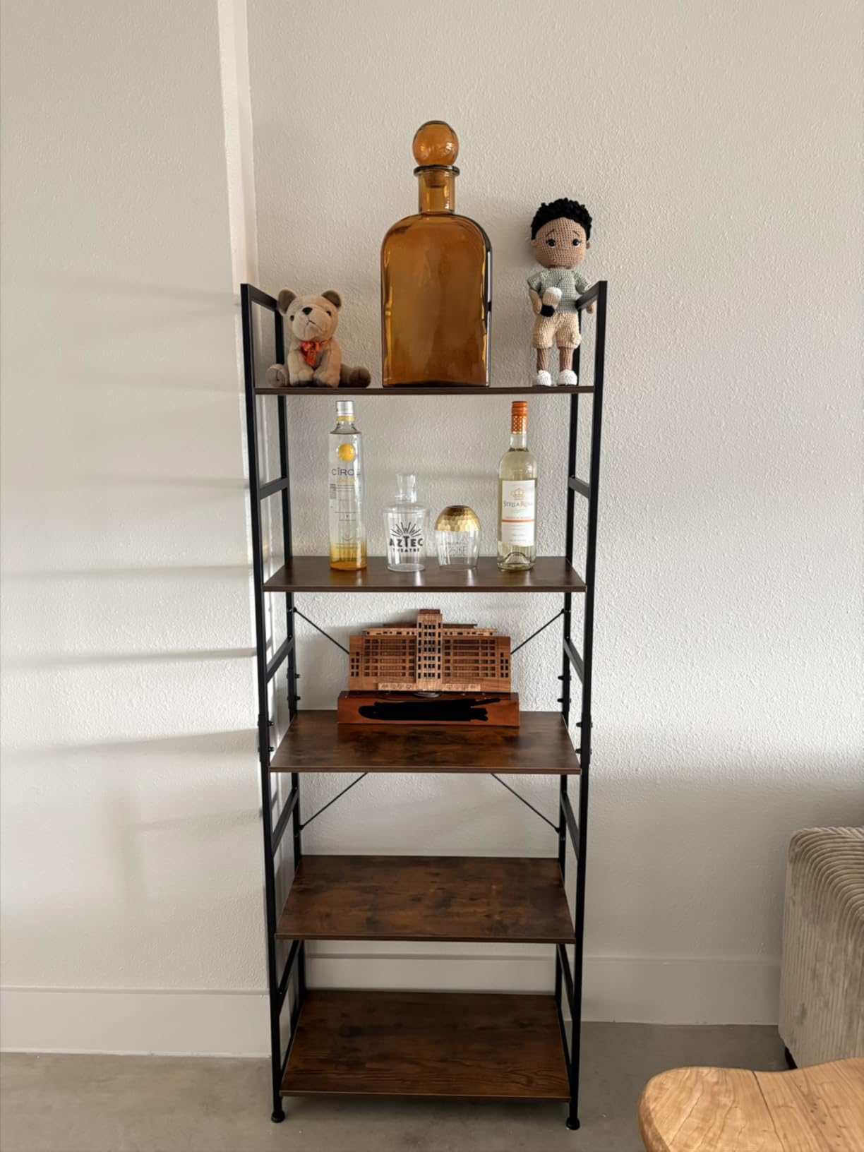 NUMENN 5 Tier Bookshelf, Tall Bookcase Shelf Storage Organizer, Modern Book Shelf for Bedroom, Living Room and Home Office, Vintage customer photo 2